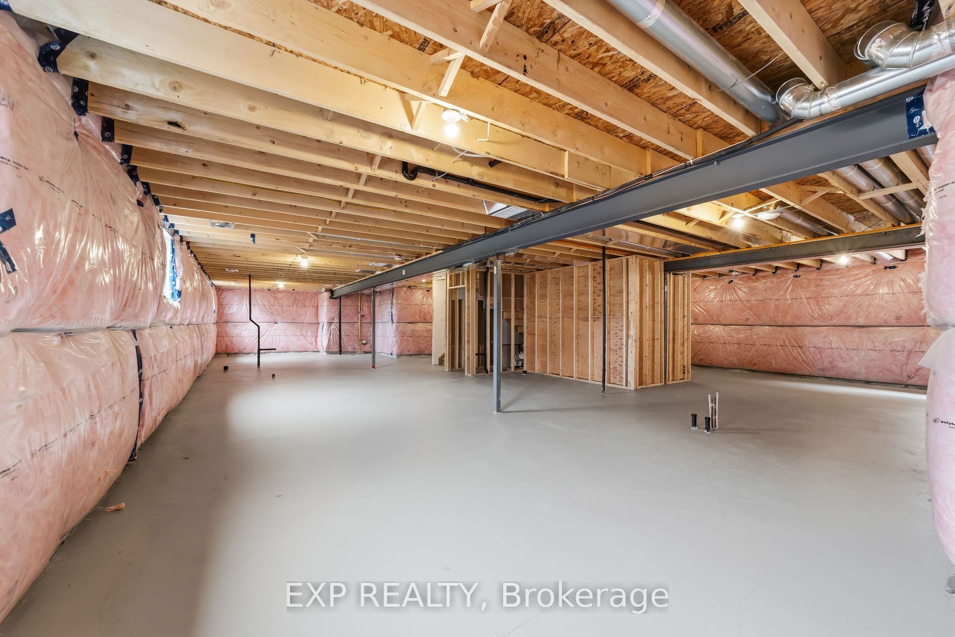404 Erie Street, Warwick, Lambton ON N0M 2S0