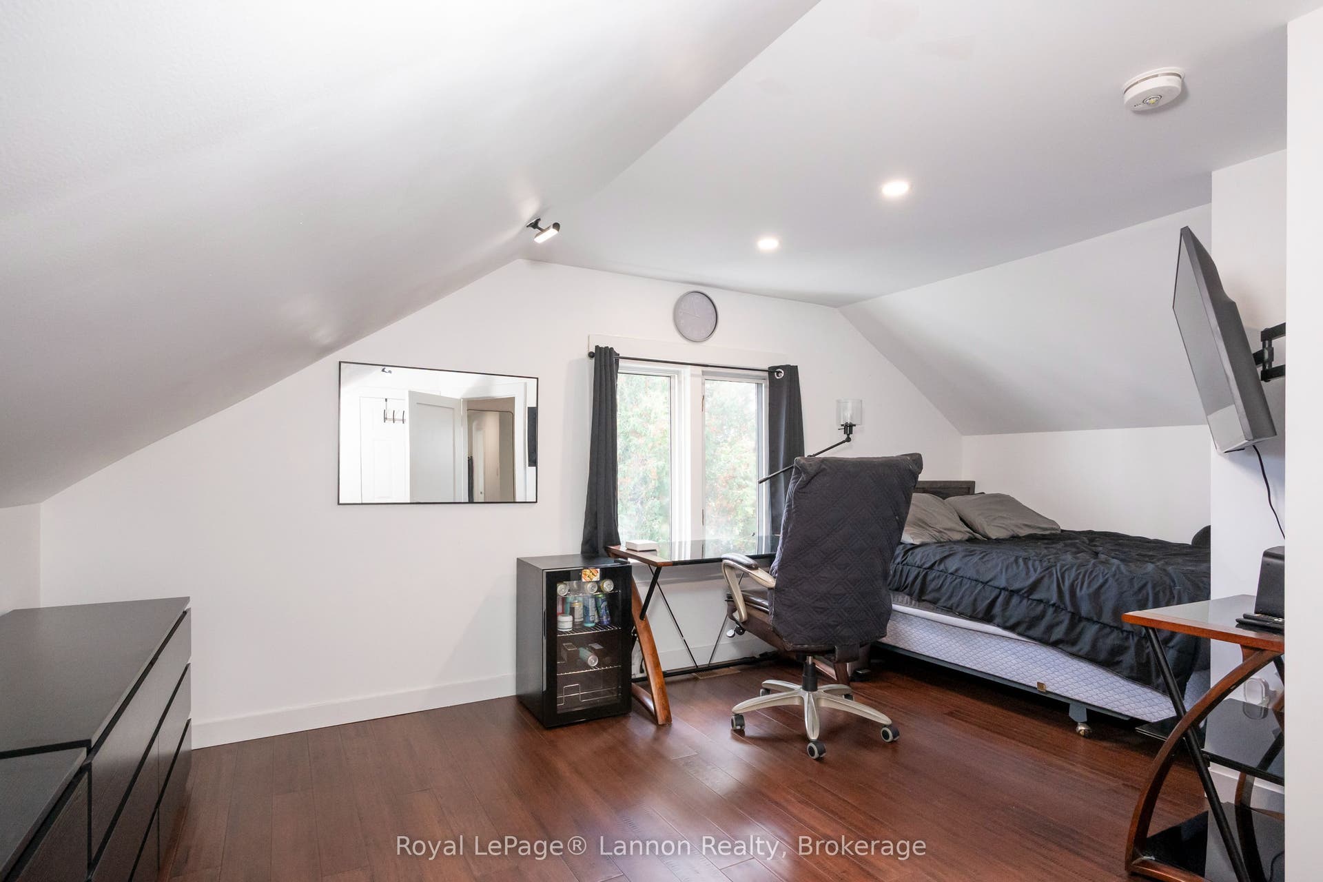 234 Amelia St Street E, Thunder Bay, Thunder Bay ON P7E 3Z7