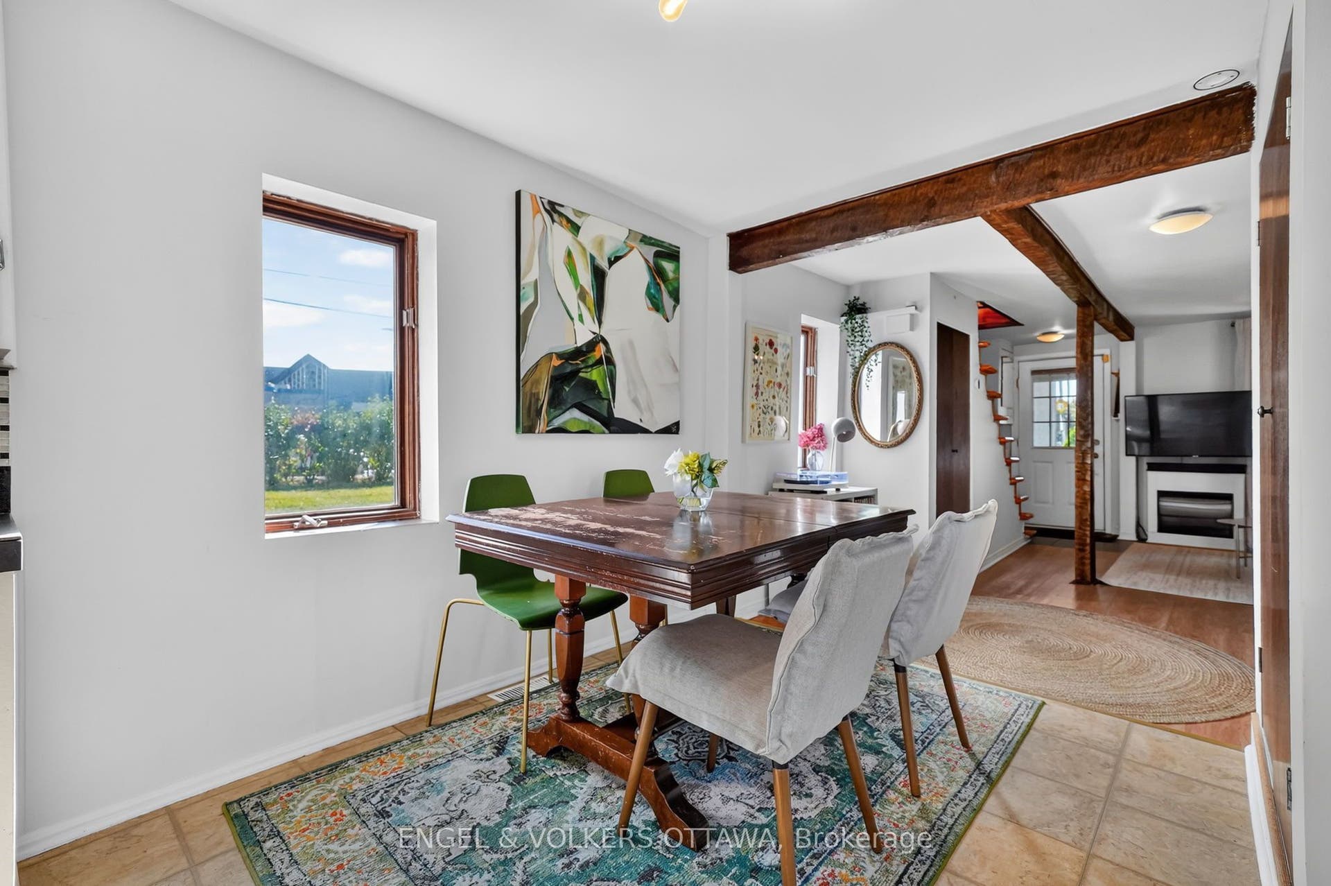 319 Savard Avenue, Vanier And Kingsview Park, Ottawa ON K1L 7S1