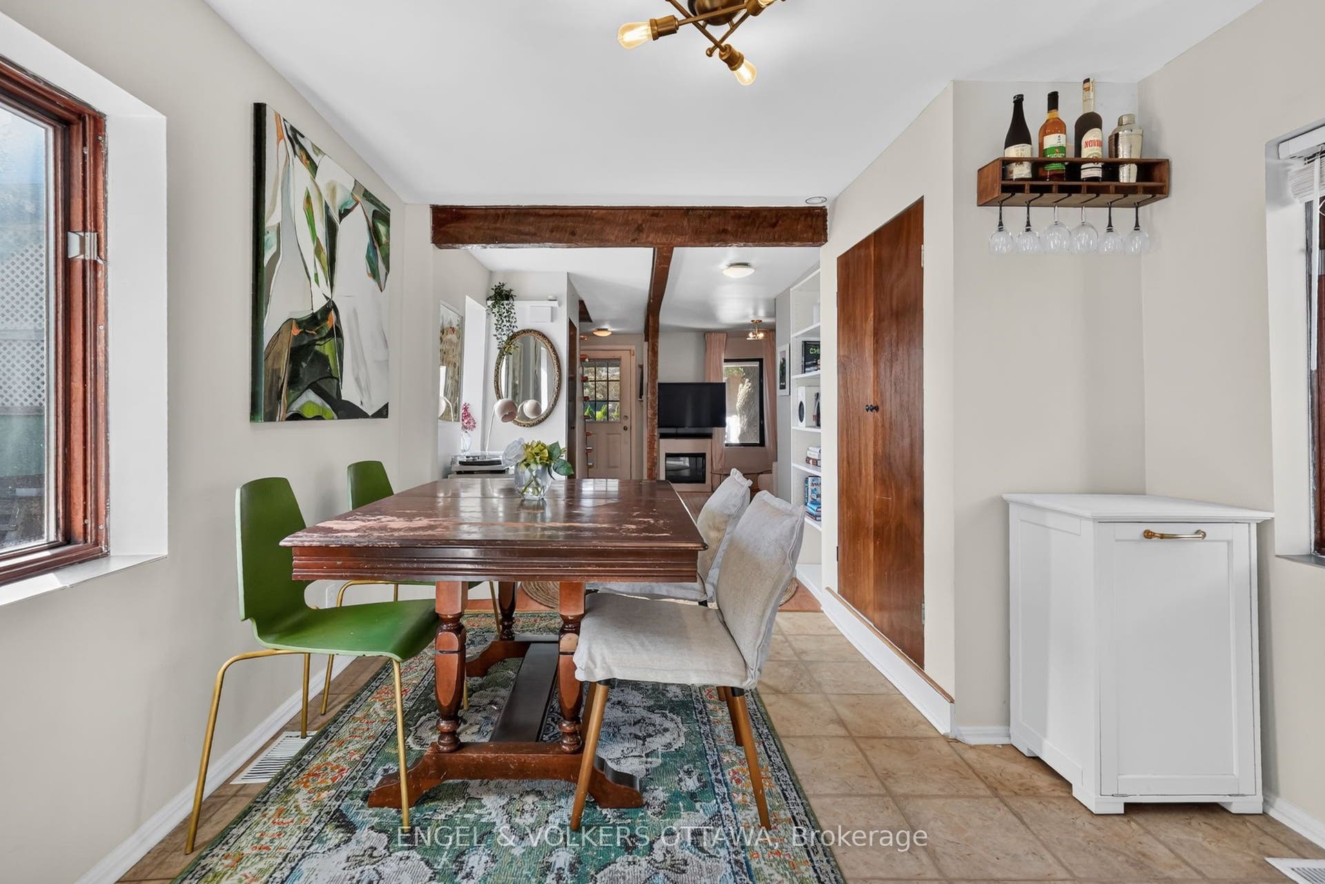 319 Savard Avenue, Vanier And Kingsview Park, Ottawa ON K1L 7S1