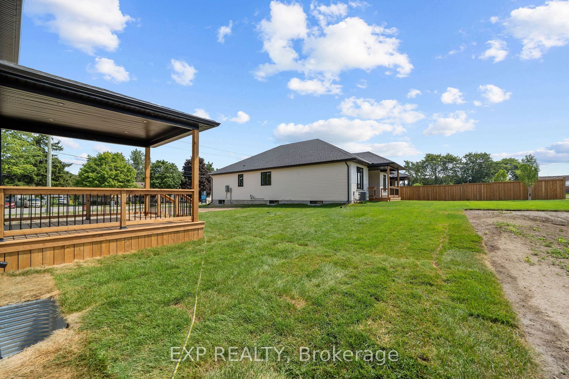 253 John Street, Warwick, Lambton ON N0M 2S0