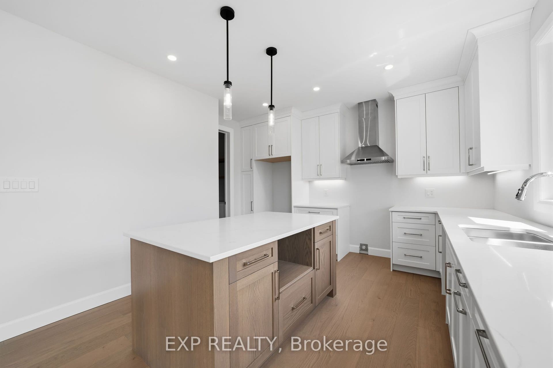 253 John Street, Warwick, Lambton ON N0M 2S0