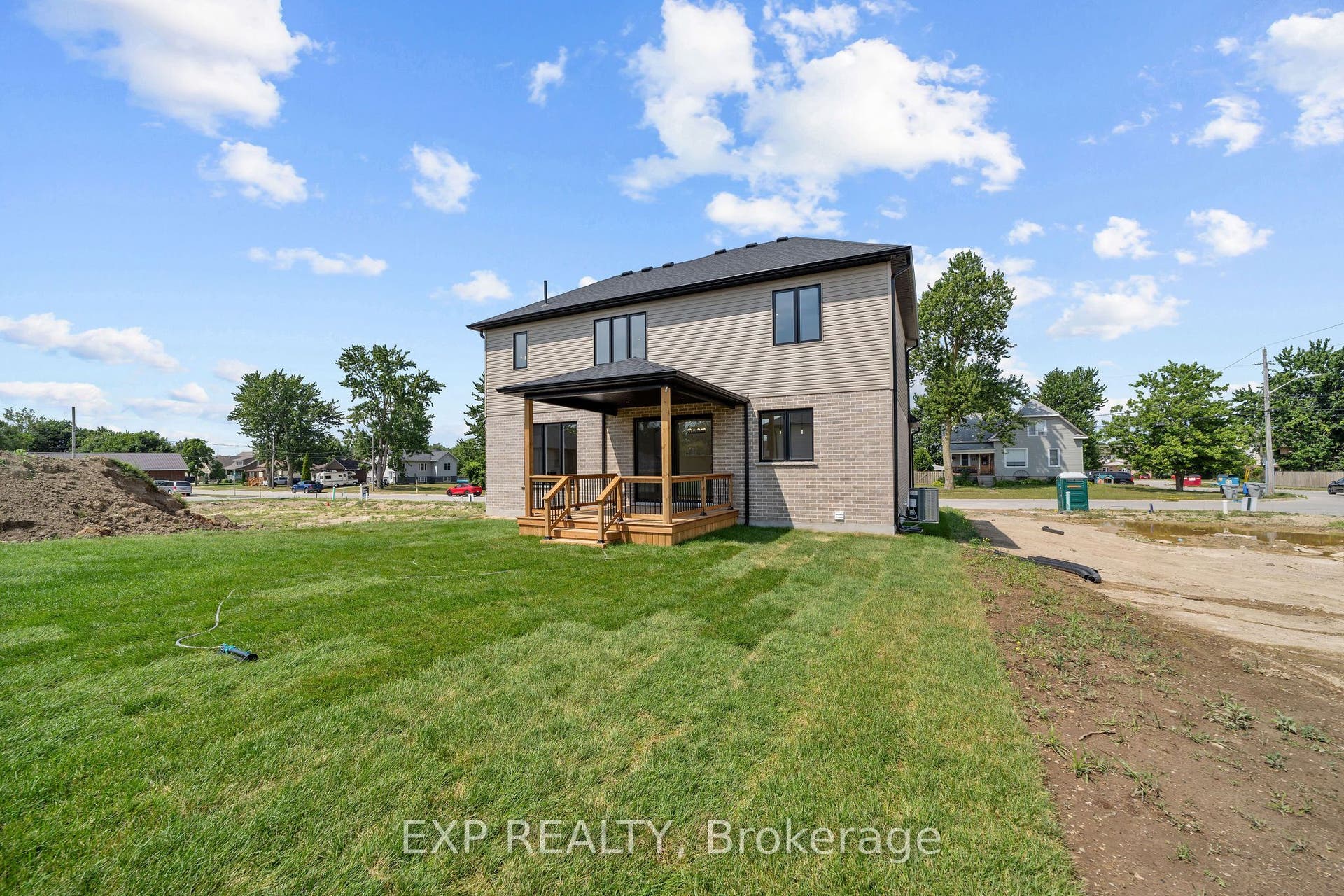 253 John Street, Warwick, Lambton ON N0M 2S0