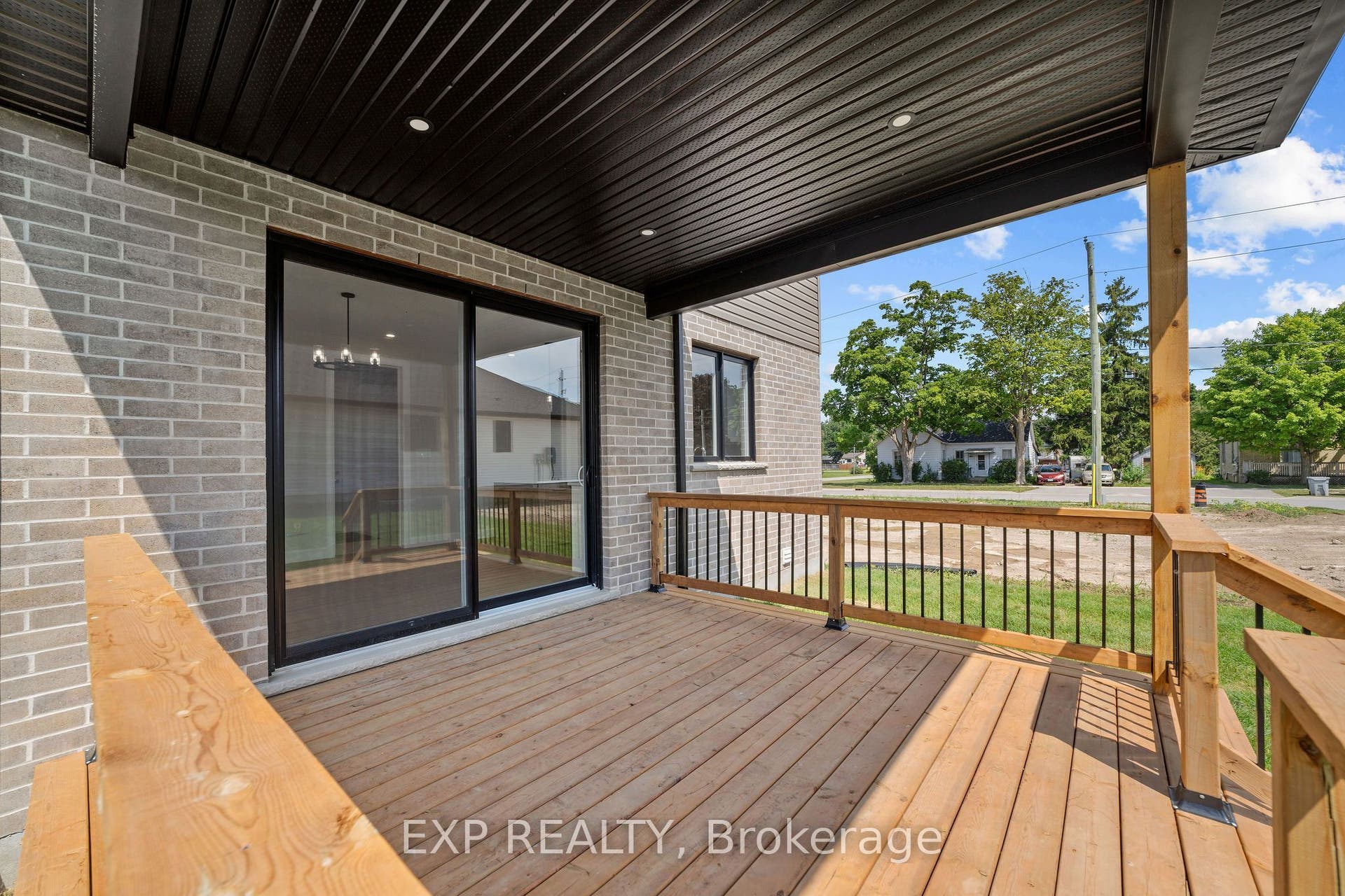 253 John Street, Warwick, Lambton ON N0M 2S0
