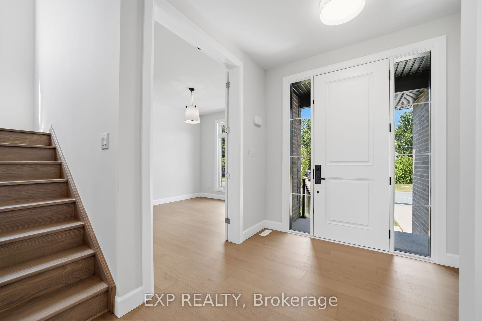 253 John Street, Warwick, Lambton ON N0M 2S0