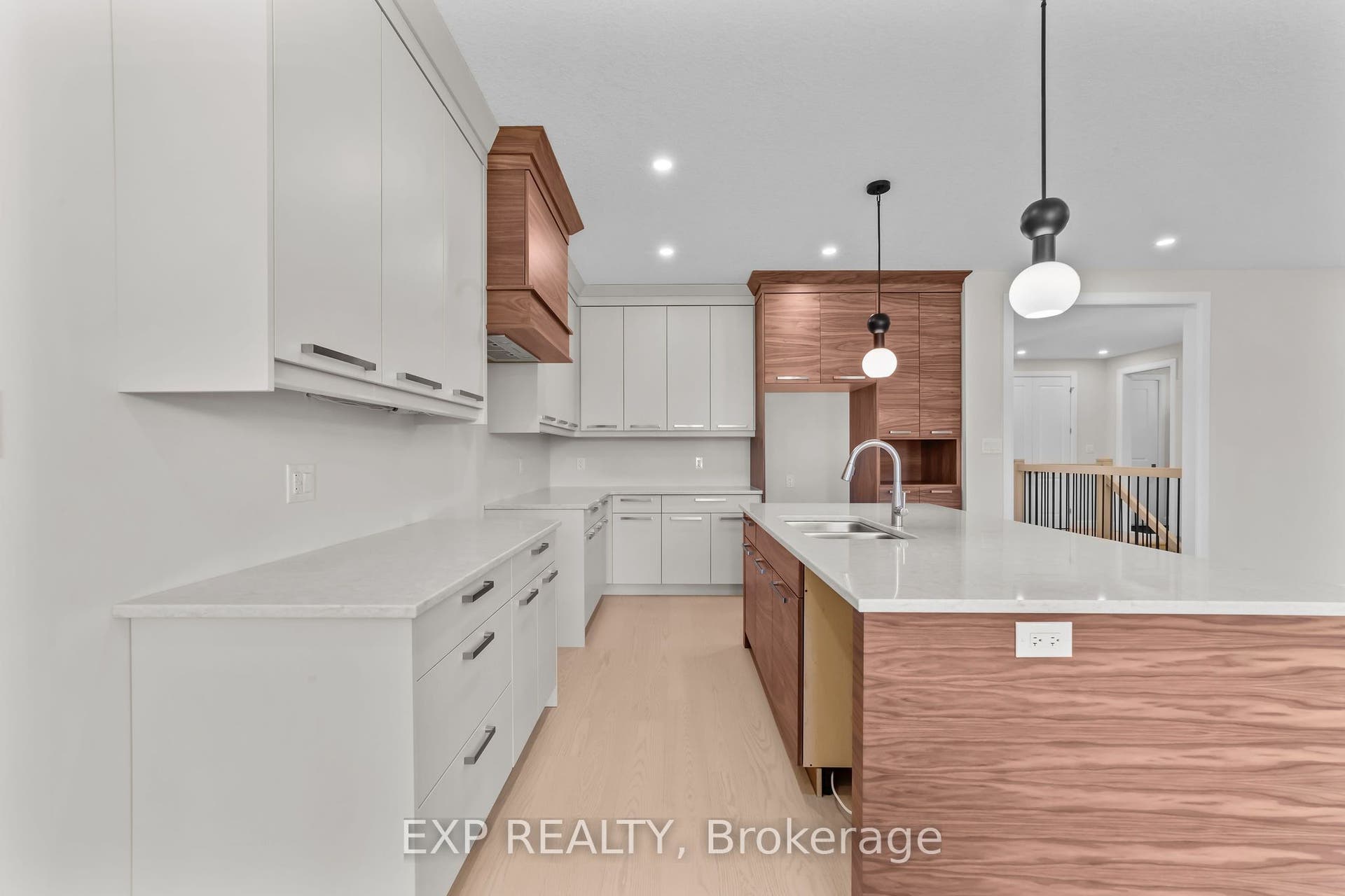 409 Ontario Street, Warwick, Lambton ON N0M 2S0