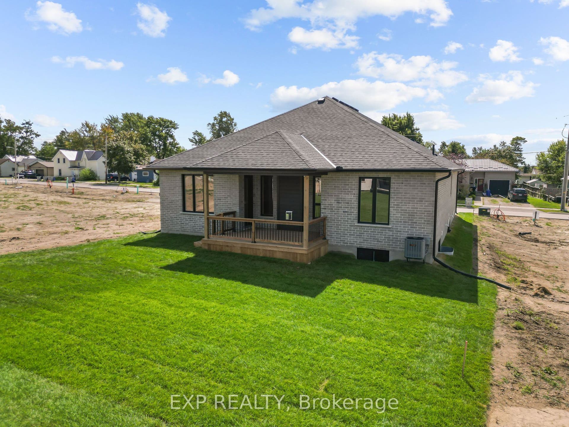 409 Ontario Street, Warwick, Lambton ON N0M 2S0