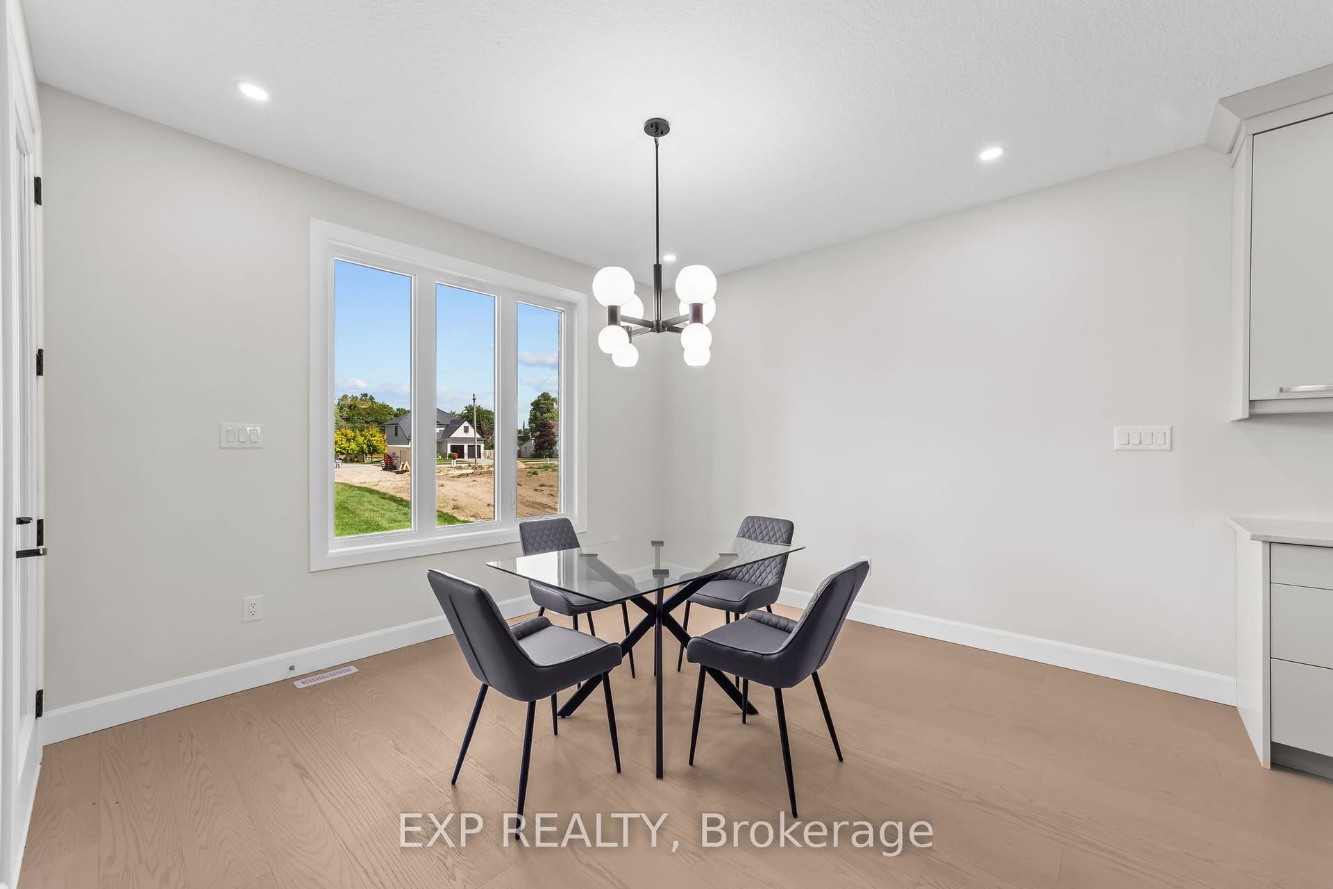 409 Ontario Street, Warwick, Lambton ON N0M 2S0