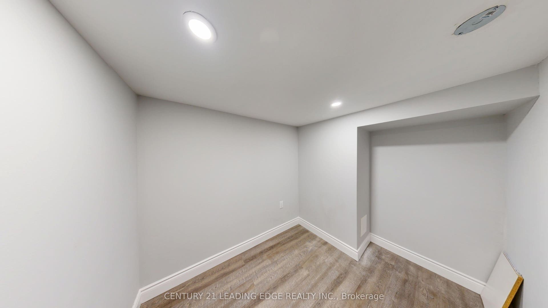 80 Keating Street, Guelph, Wellington ON N1E 7G1 80 Keating Street, Guelph, Wellington ON N1E 7G1