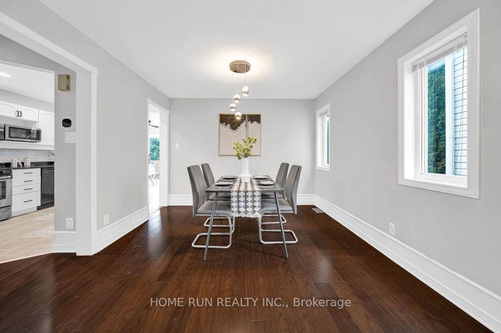 14 Spur Avenue, Kanata, Ottawa ON K2M 2B5 14 Spur Avenue, Kanata, Ottawa ON K2M 2B5