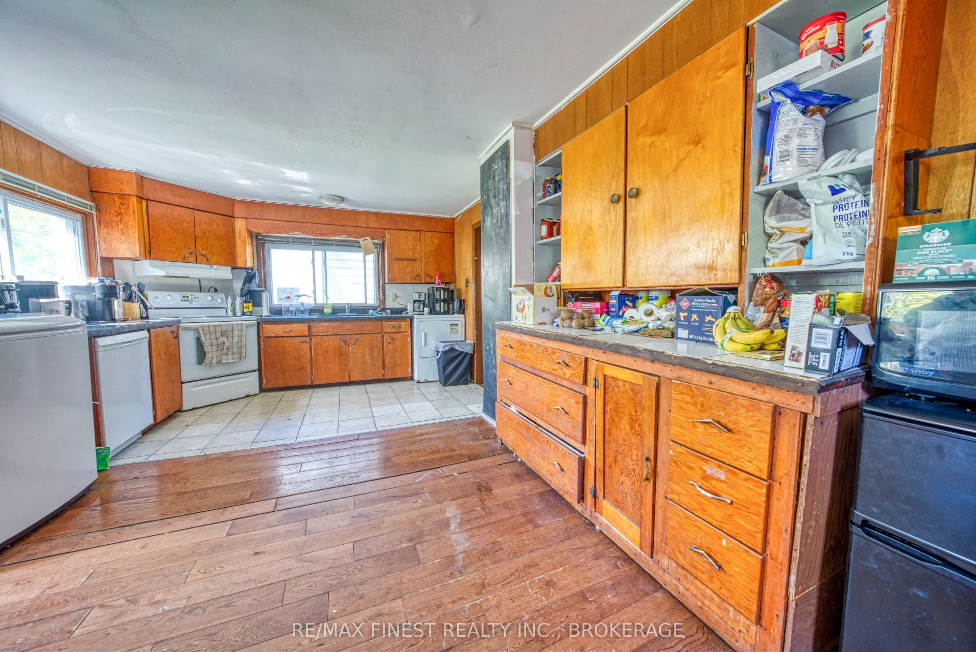 216 Alfred Street, Kingston, Frontenac ON K7L 3R9