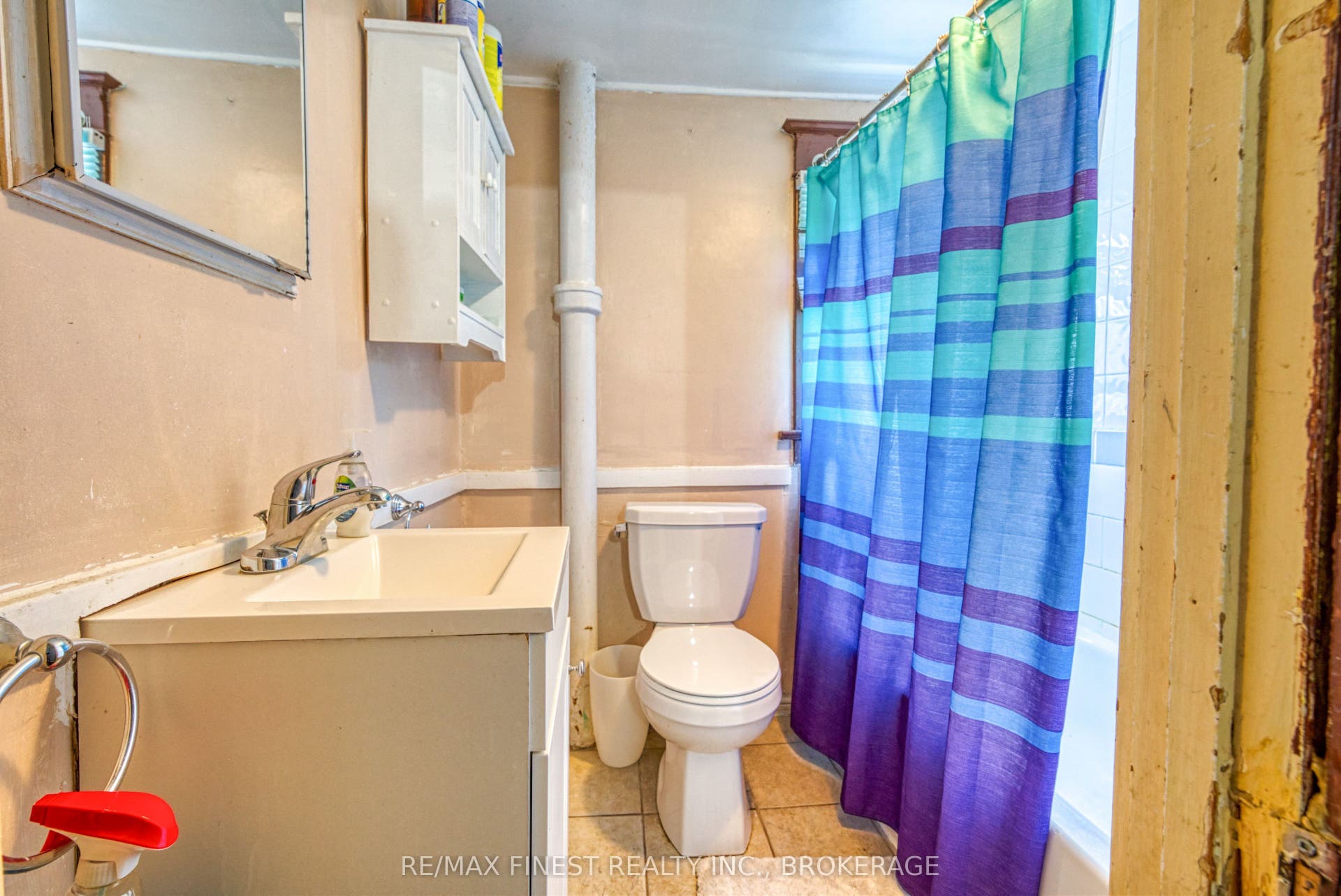 216 Alfred Street, Kingston, Frontenac ON K7L 3R9