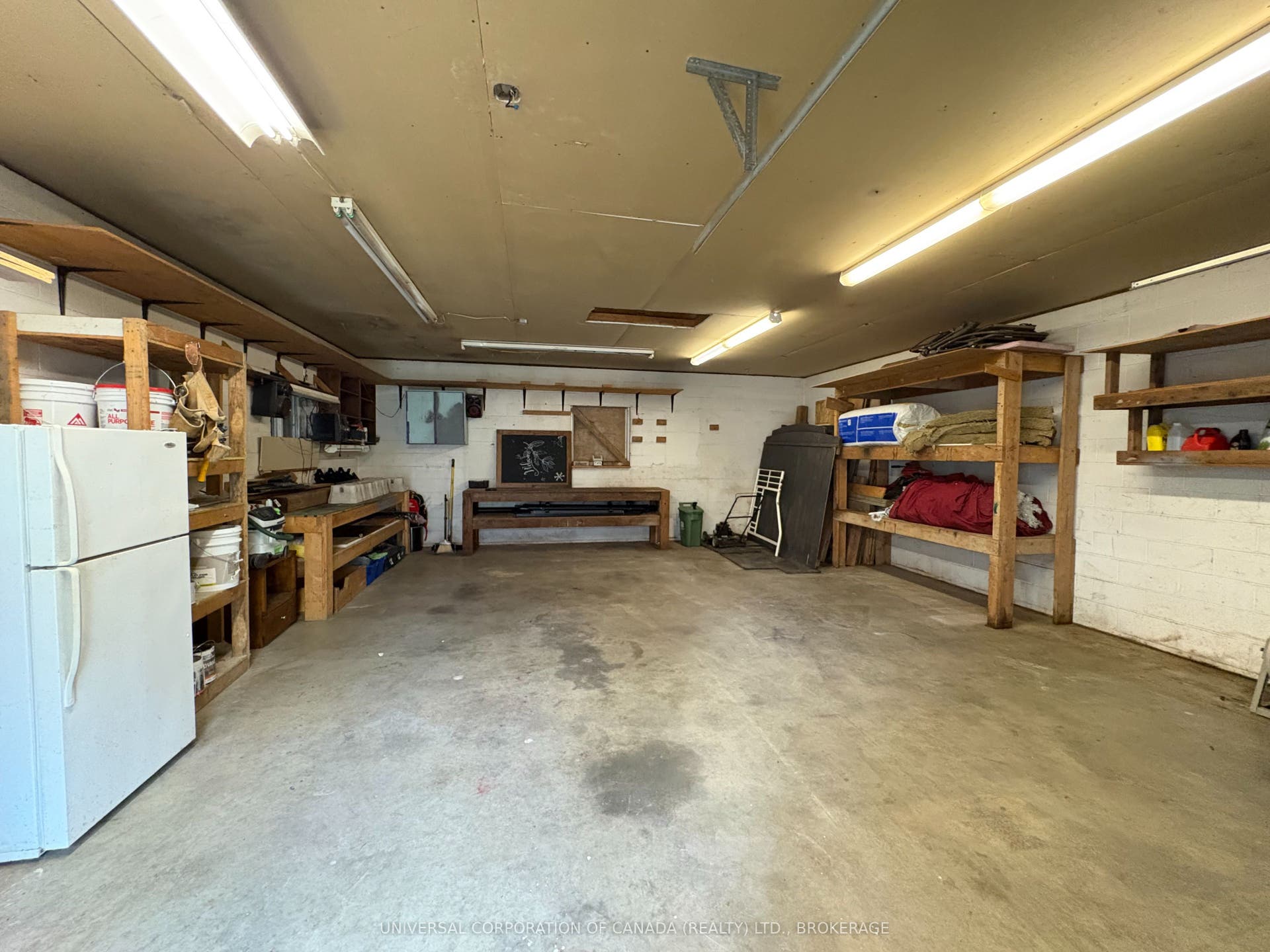97 Chesley Avenue, London East, Middlesex ON N5Z 2C3