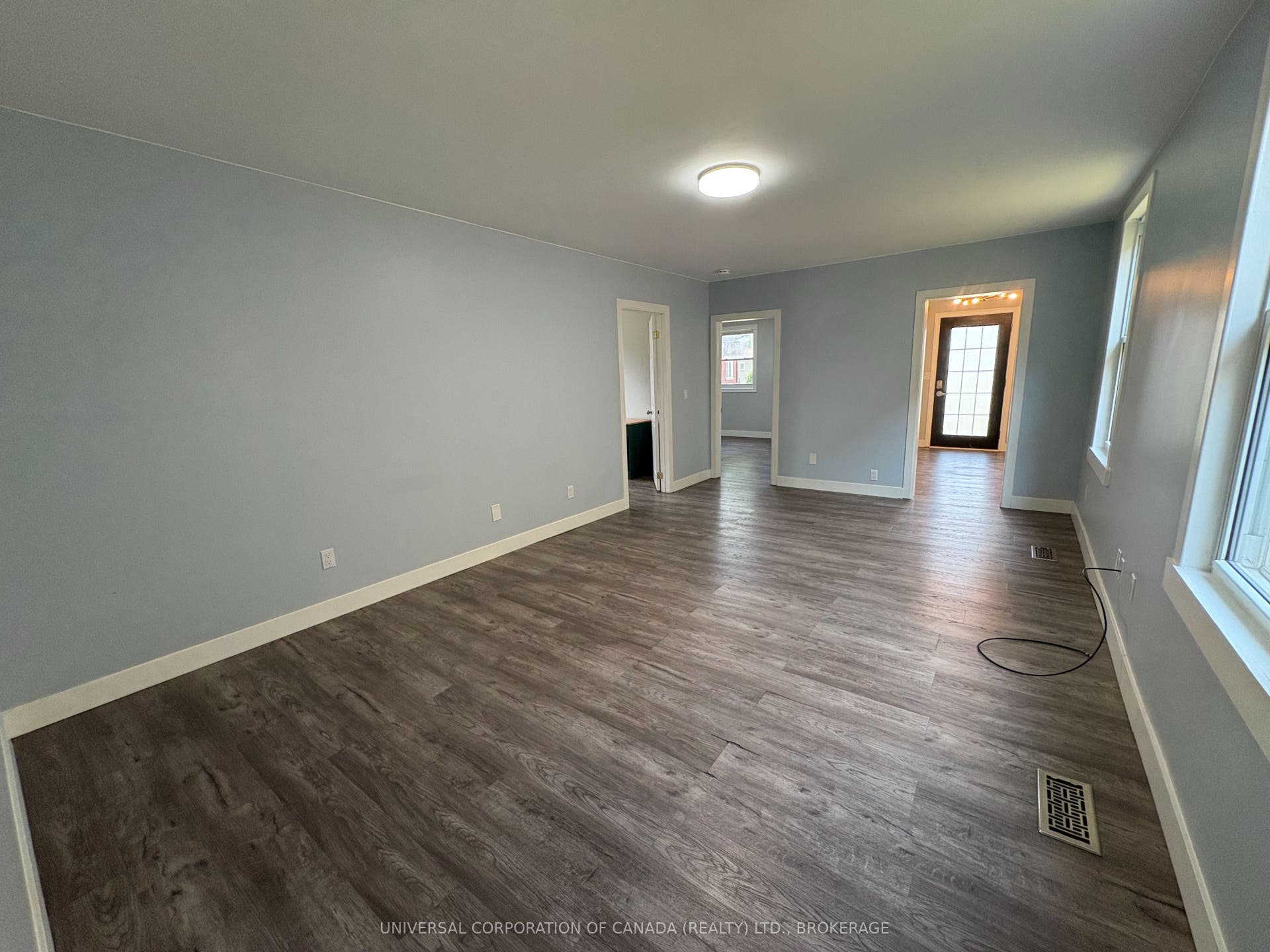 97 Chesley Avenue, London East, Middlesex ON N5Z 2C3
