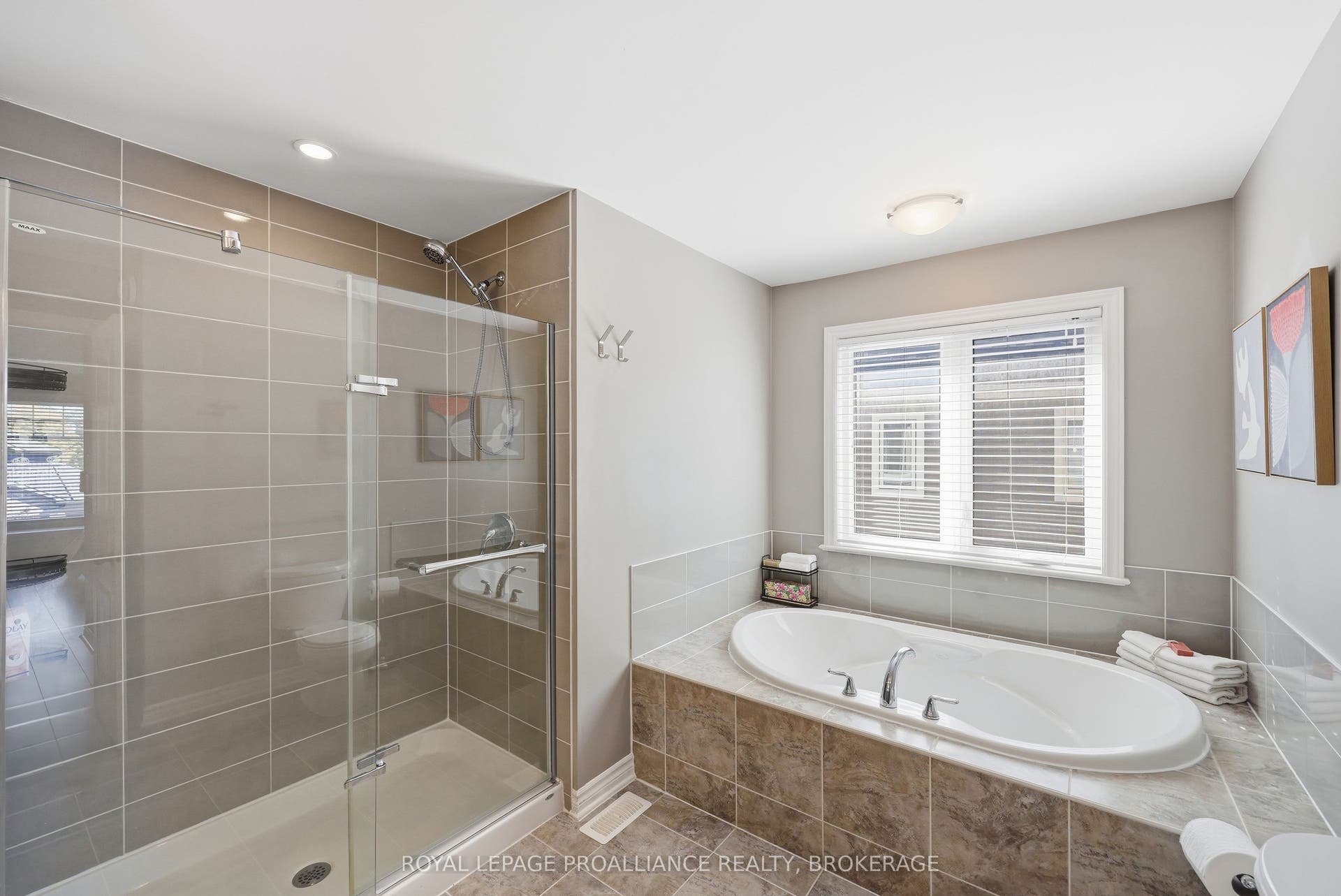 1369 Waterside Way, Kingston, Frontenac ON K7K 0G2 1369 Waterside Way, Kingston, Frontenac ON K7K 0G2