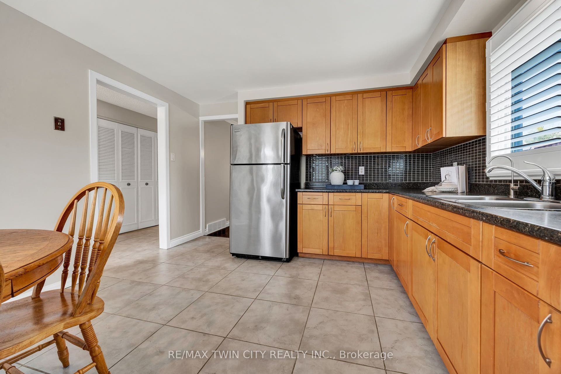 42 Blackwell Drive, Kitchener, Waterloo ON N2N 1P8
