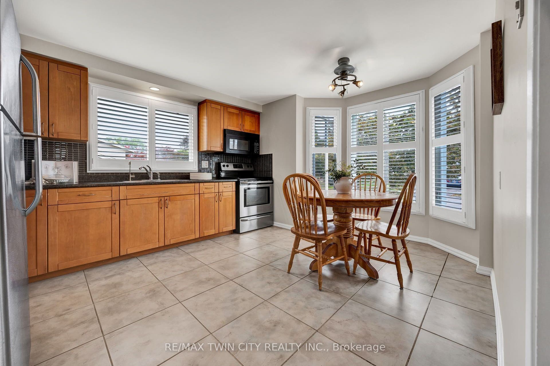 42 Blackwell Drive, Kitchener, Waterloo ON N2N 1P8