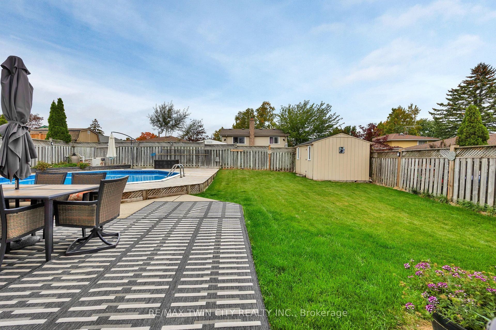 42 Blackwell Drive, Kitchener, Waterloo ON N2N 1P8