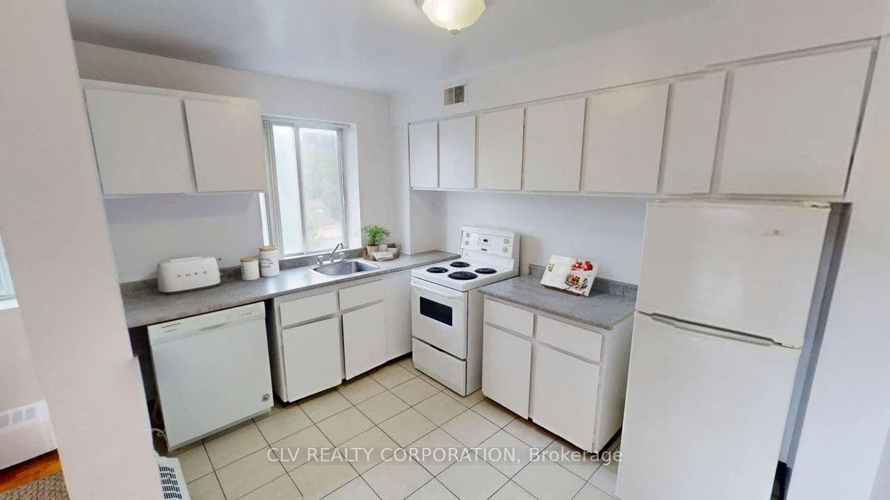 255 Stewart Street, #48, Lower Town - Sandy Hill, Ottawa ON K1N 6K3 255 Stewart Street, #48, Lower Town - Sandy Hill, Ottawa ON K1N 6K3