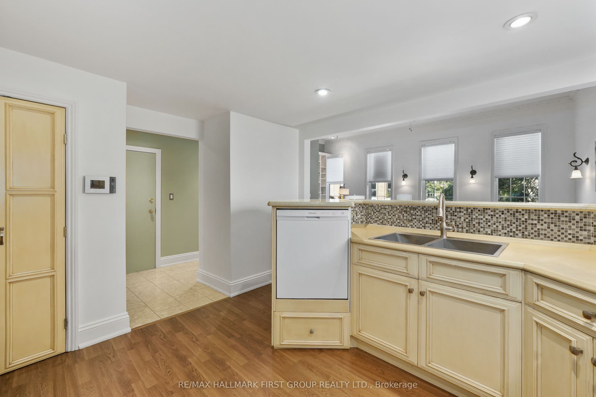 19 King Street W, #202, Cobourg, Northumberland ON K9A 2M1