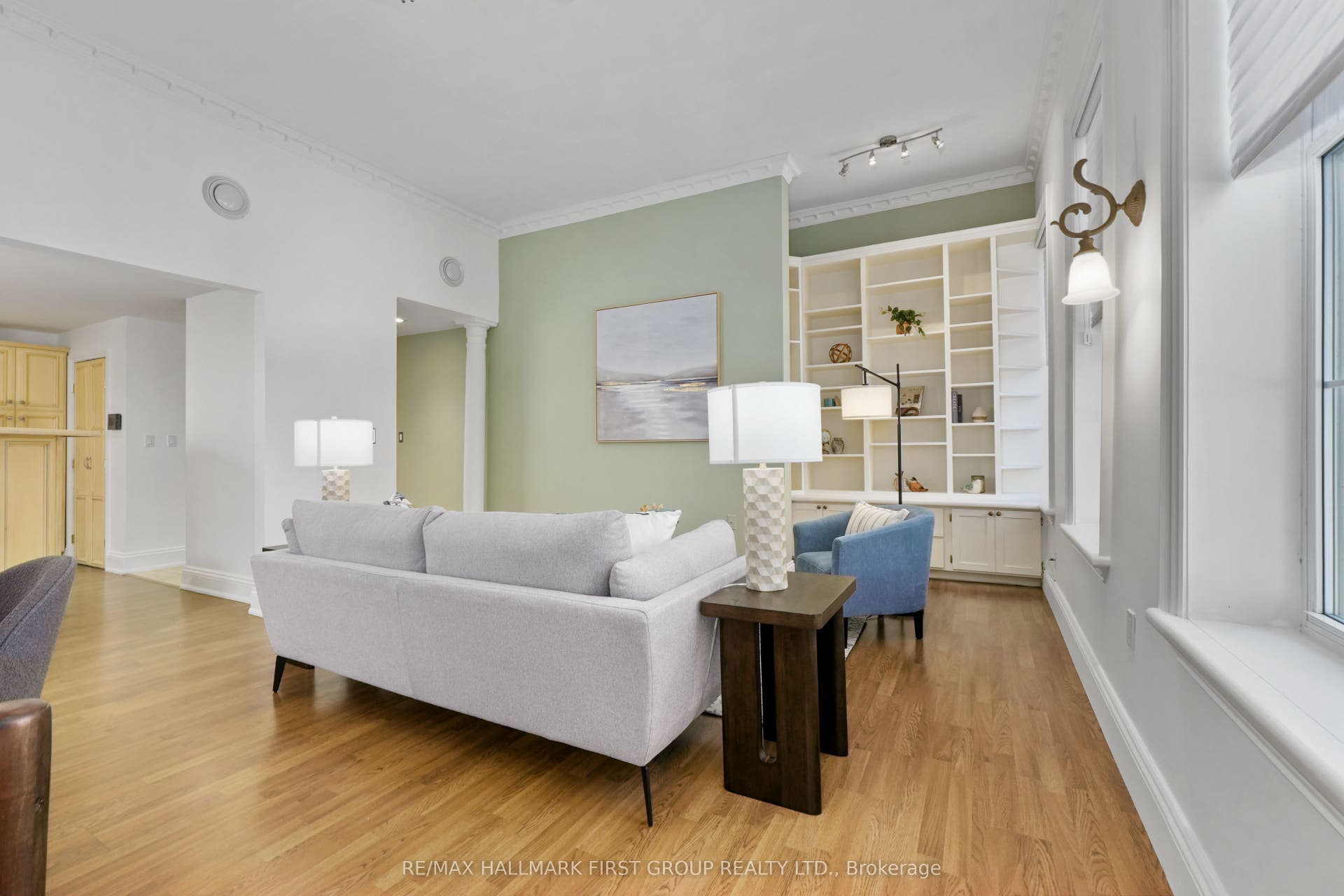 19 King Street W, #202, Cobourg, Northumberland ON K9A 2M1
