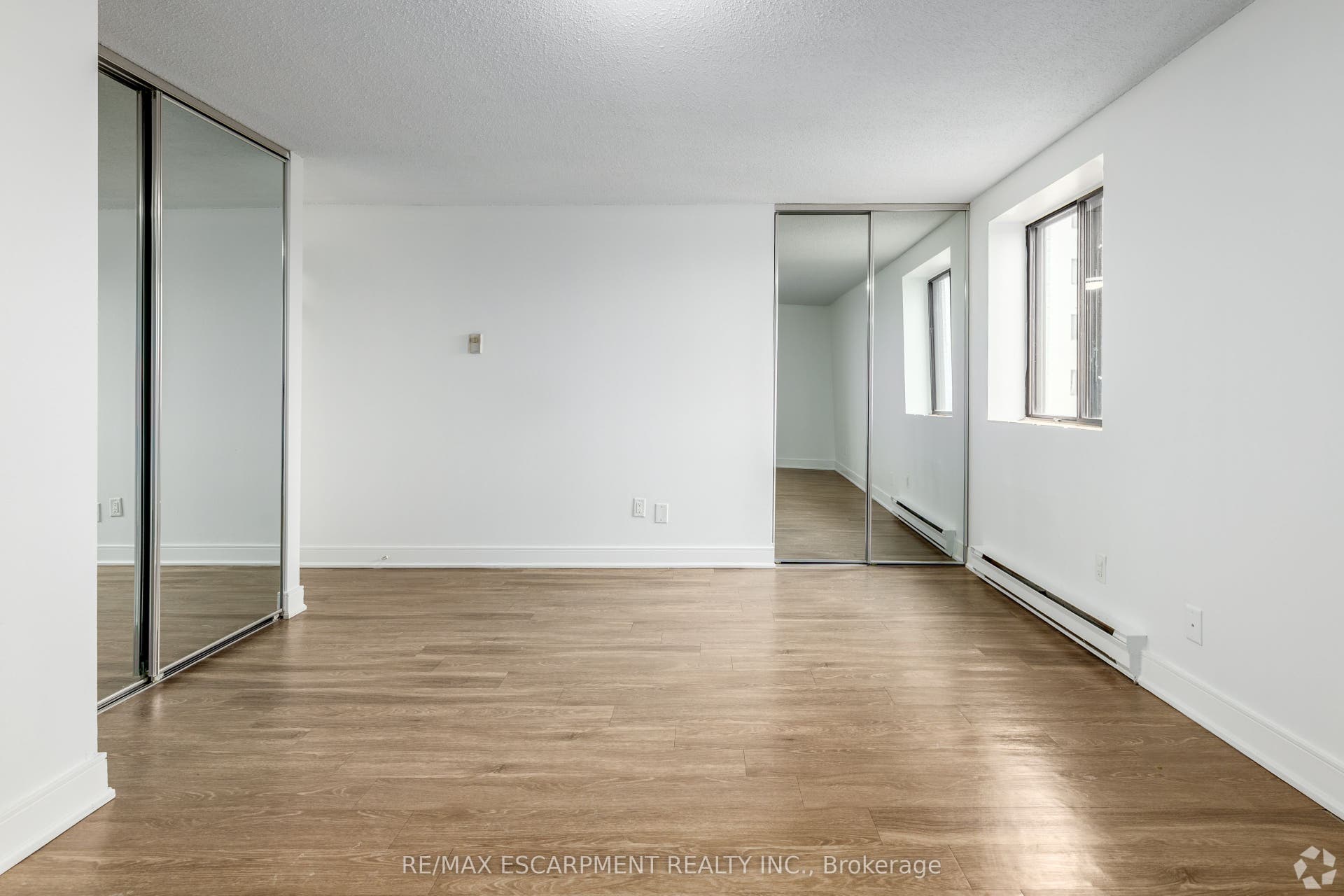 565 Belmont Avenue W, #0033, Kitchener, Waterloo ON N2M 5E7 Bedroom