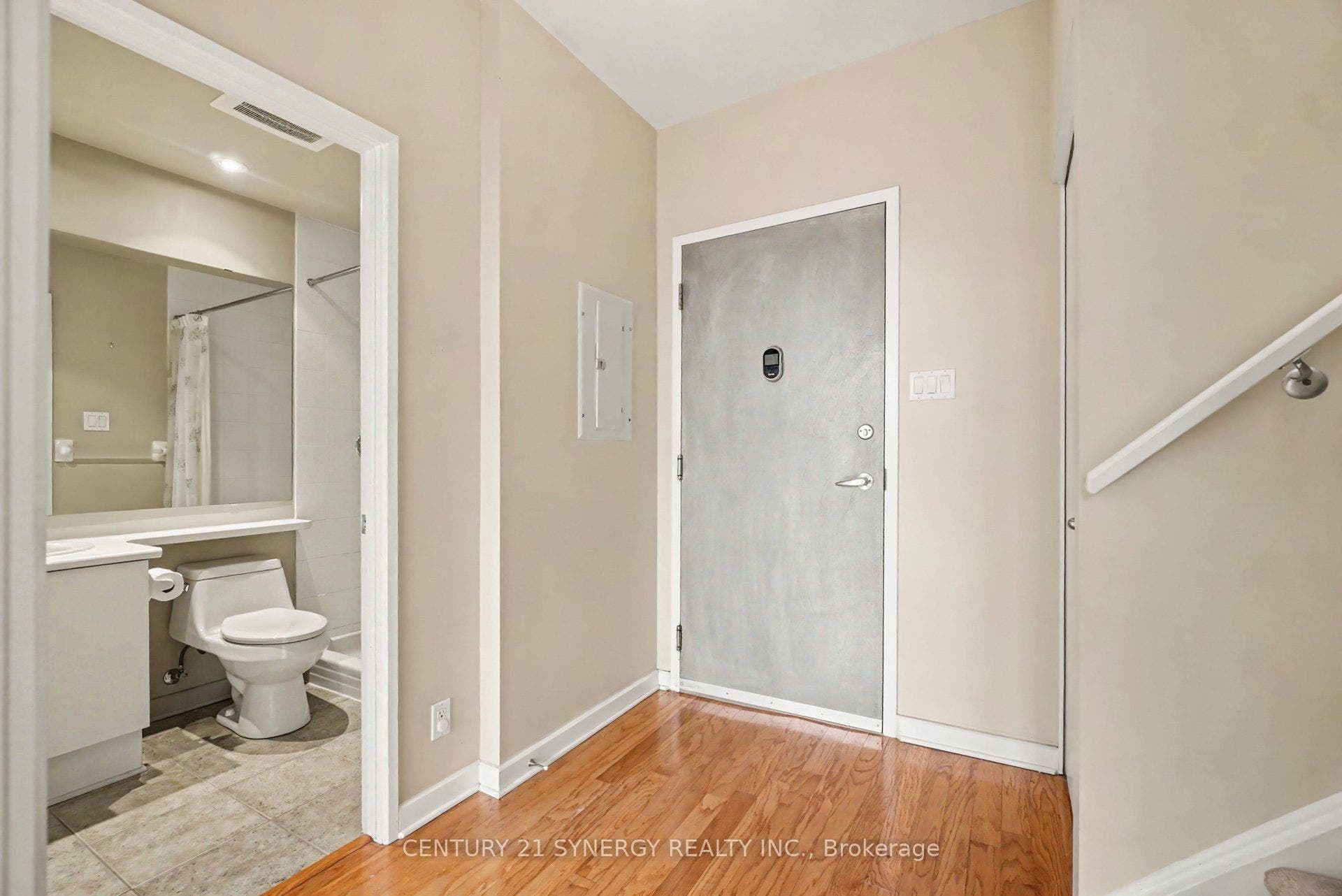 150 Caroline Avenue, #PH4, Tunneys Pasture And Ottawa West, Ottawa ON K1Y 4X8 150 Caroline Avenue, #PH4, Tunneys Pasture And Ottawa West, Ottawa ON K1Y 4X8