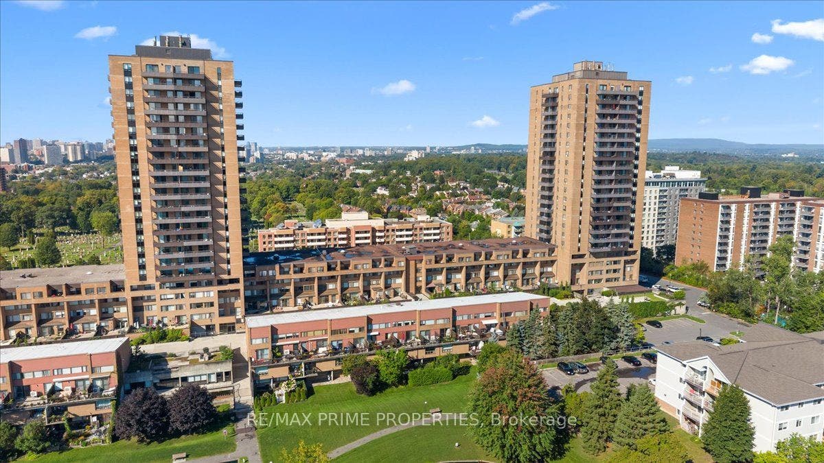 525 St. Laurent Boulevard, #4, Manor Park - Cardinal Glen And Area, Ottawa ON K1K 2Z9 525 St. Laurent Boulevard, #4, Manor Park - Cardinal Glen And Area, Ottawa ON K1K 2Z9