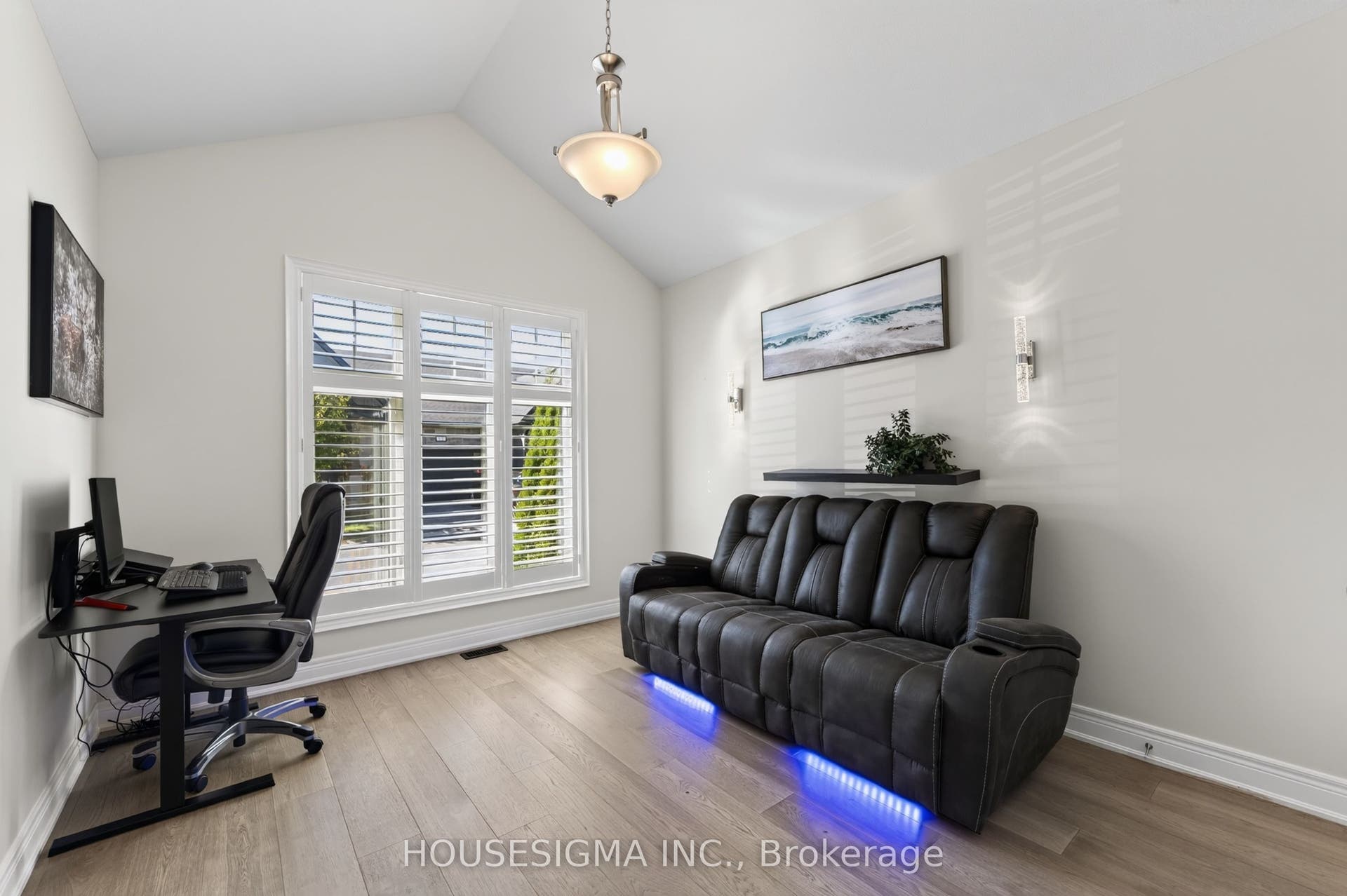 2nd bedroom and den