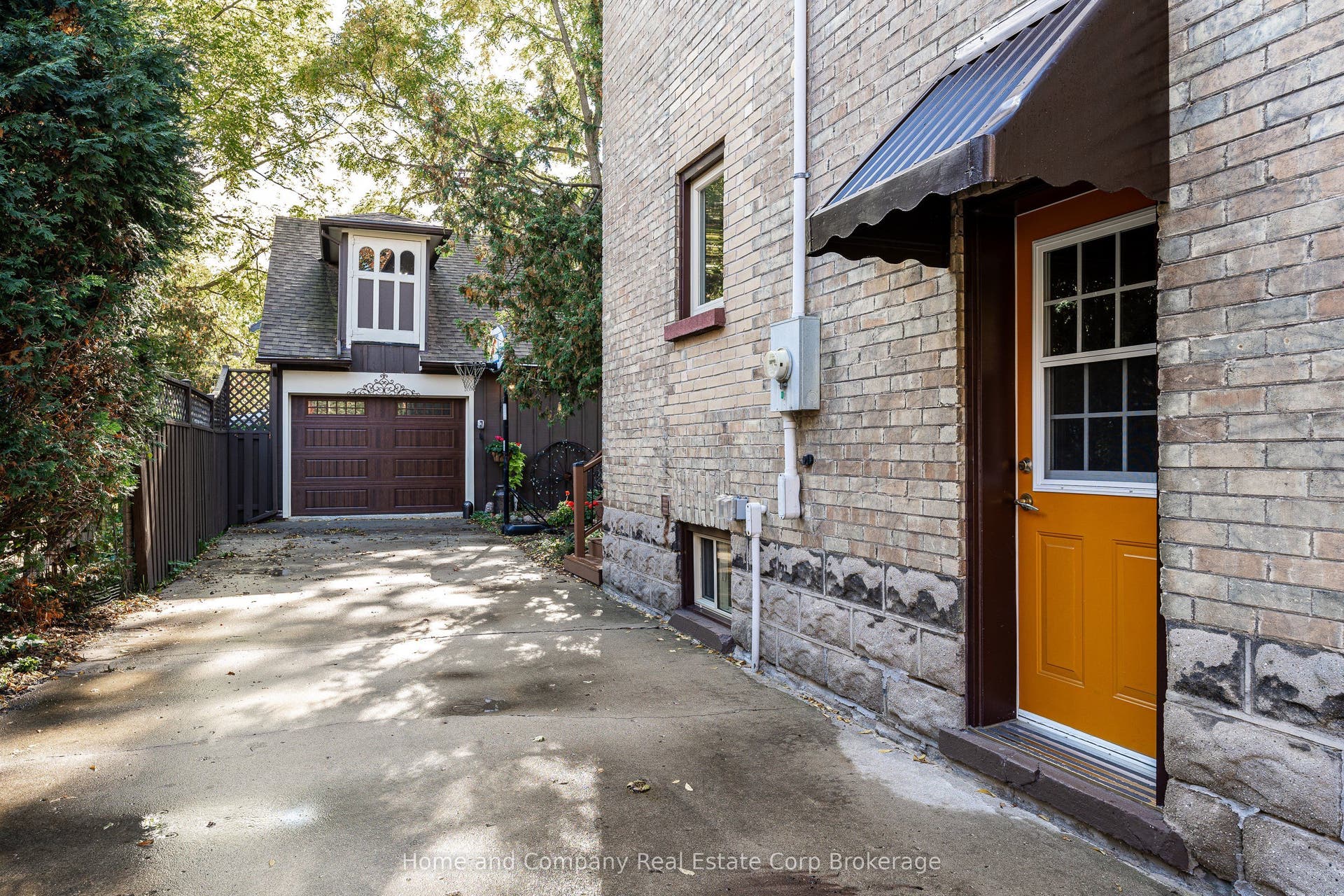 231 Church Street, Stratford, Perth ON N5A 2R7