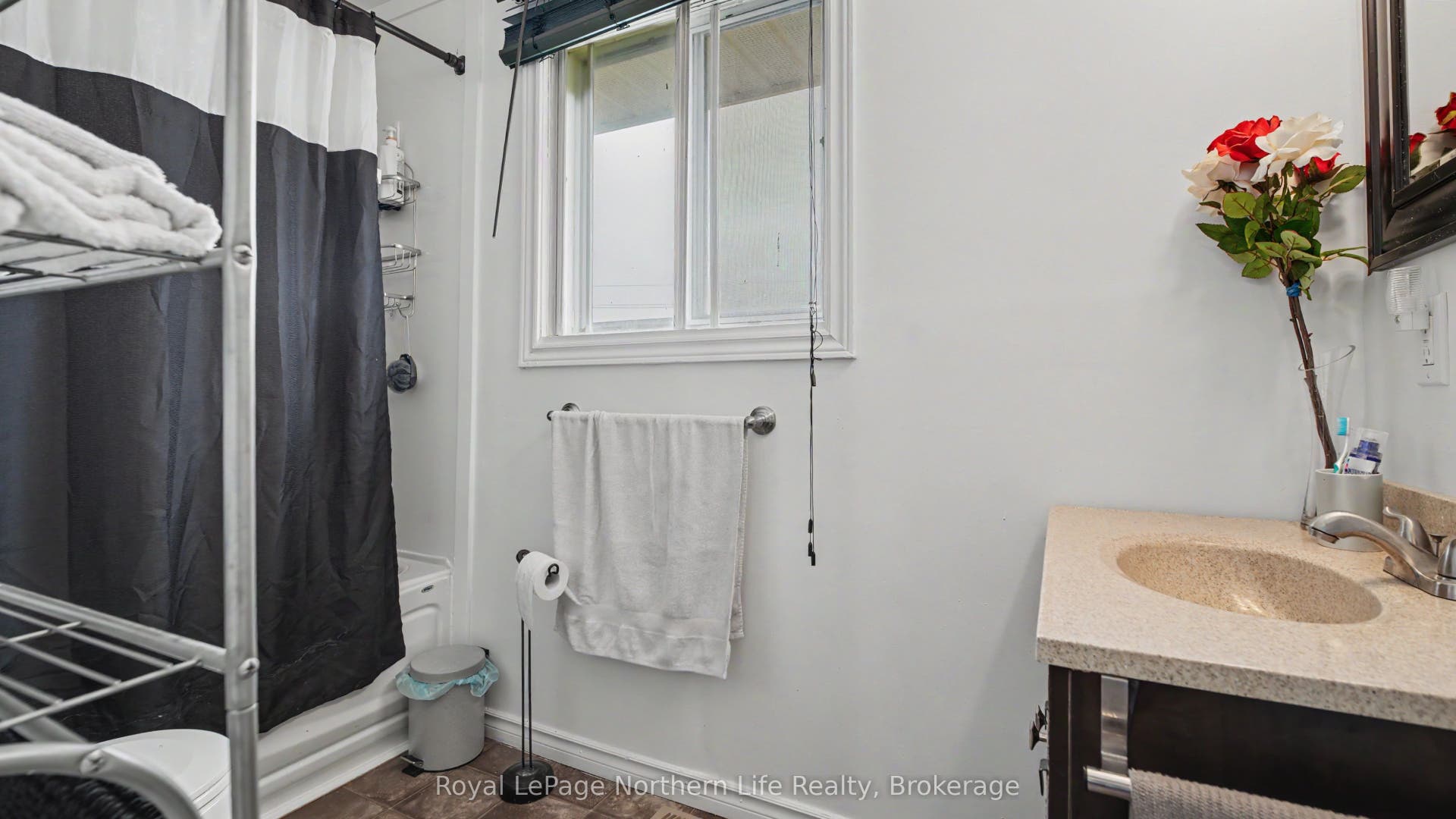 811 Tackaberry Drive, North Bay, Nipissing ON P1B 4R8