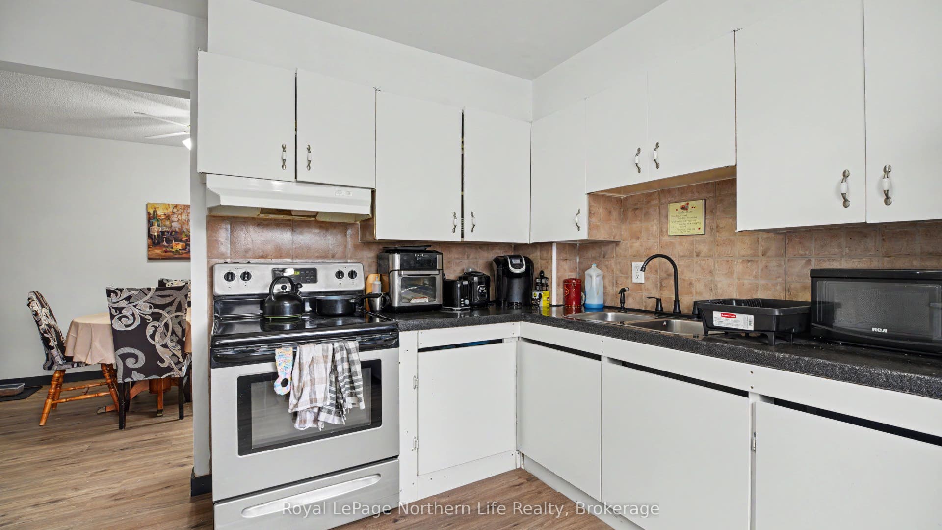 811 Tackaberry Drive, North Bay, Nipissing ON P1B 4R8