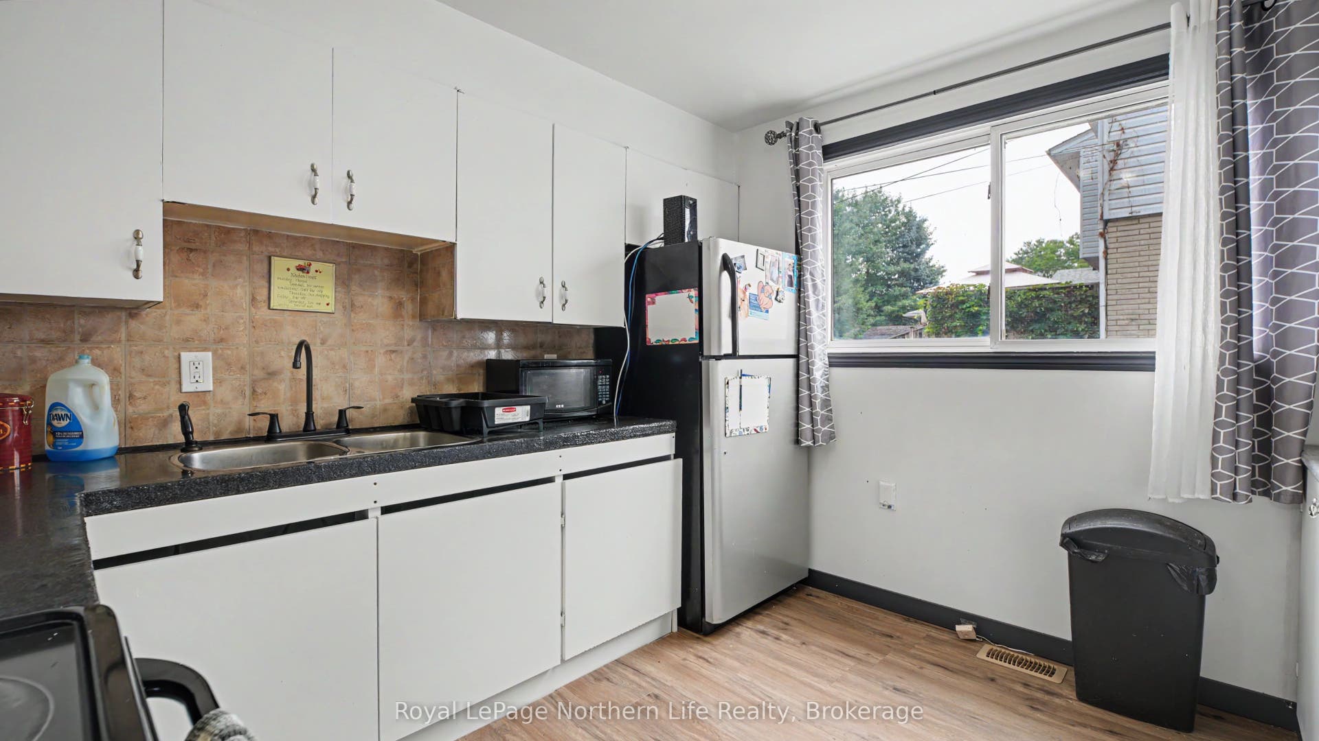 811 Tackaberry Drive, North Bay, Nipissing ON P1B 4R8