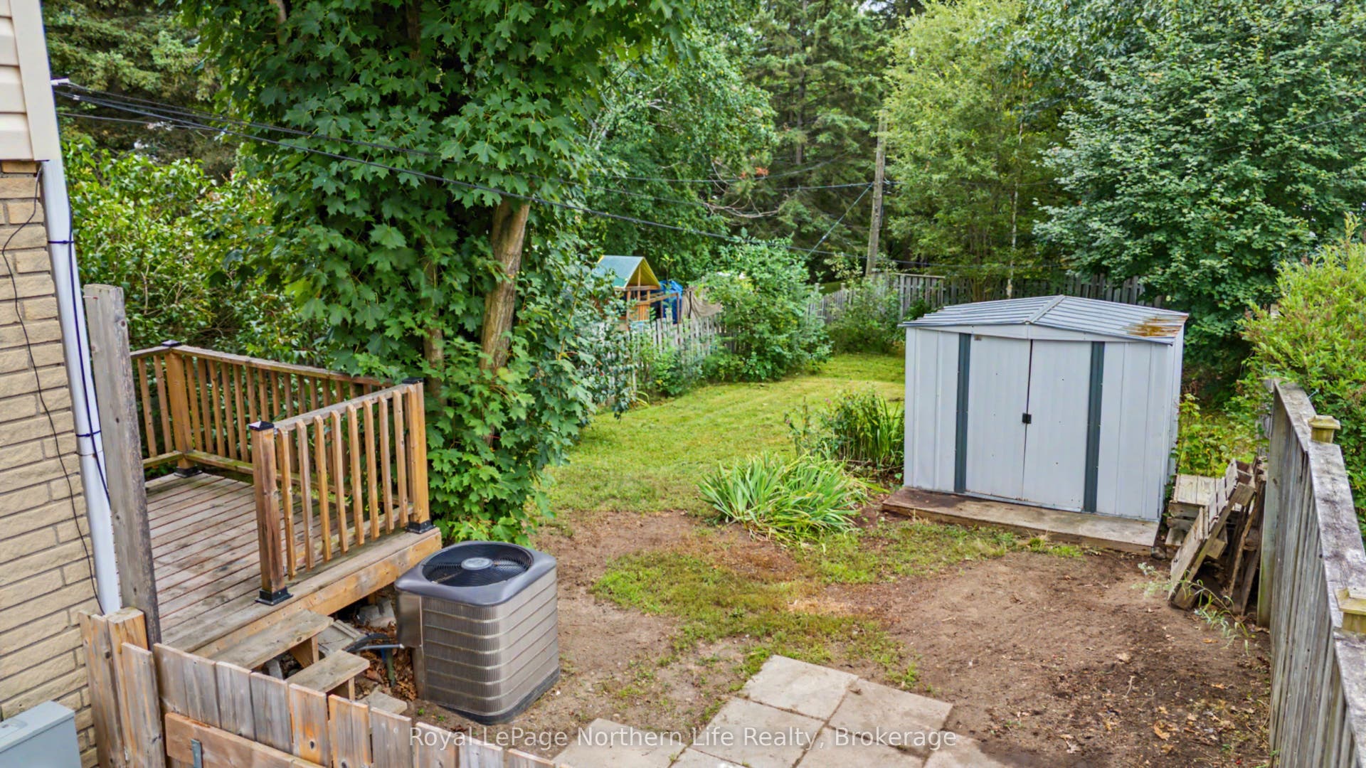 811 Tackaberry Drive, North Bay, Nipissing ON P1B 4R8