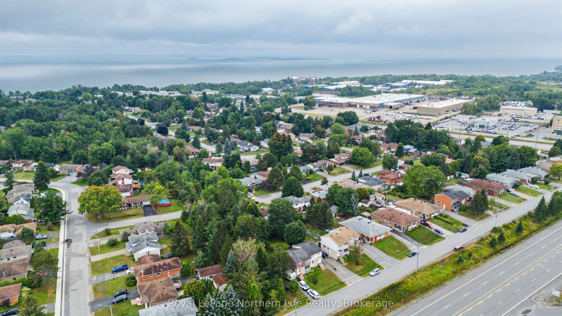 811 Tackaberry Drive, North Bay, Nipissing ON P1B 4R8