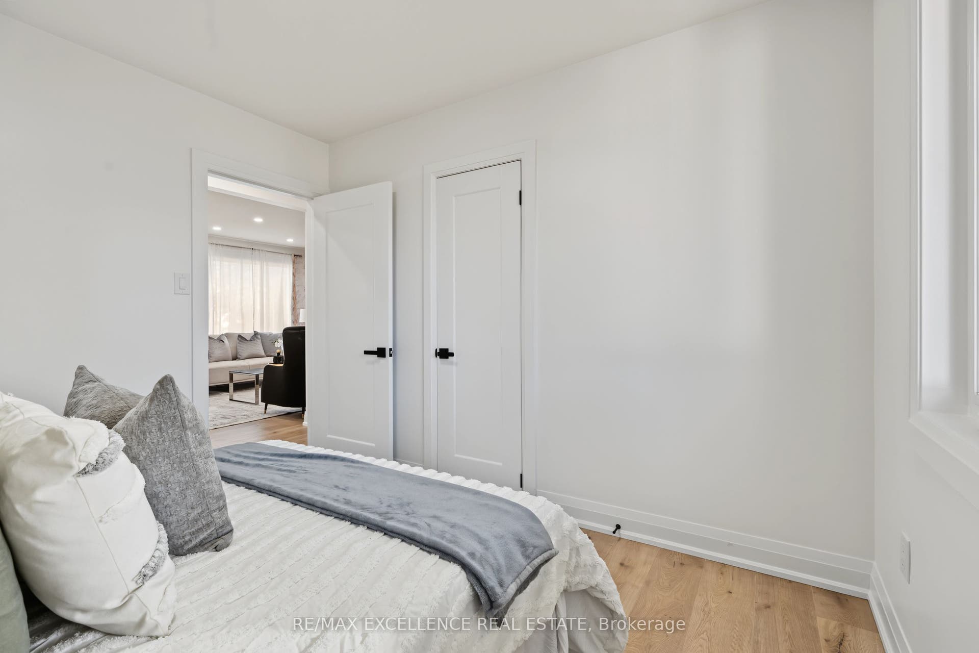 98 Wise Crescent, Hamilton, Hamilton ON L8T 2L8