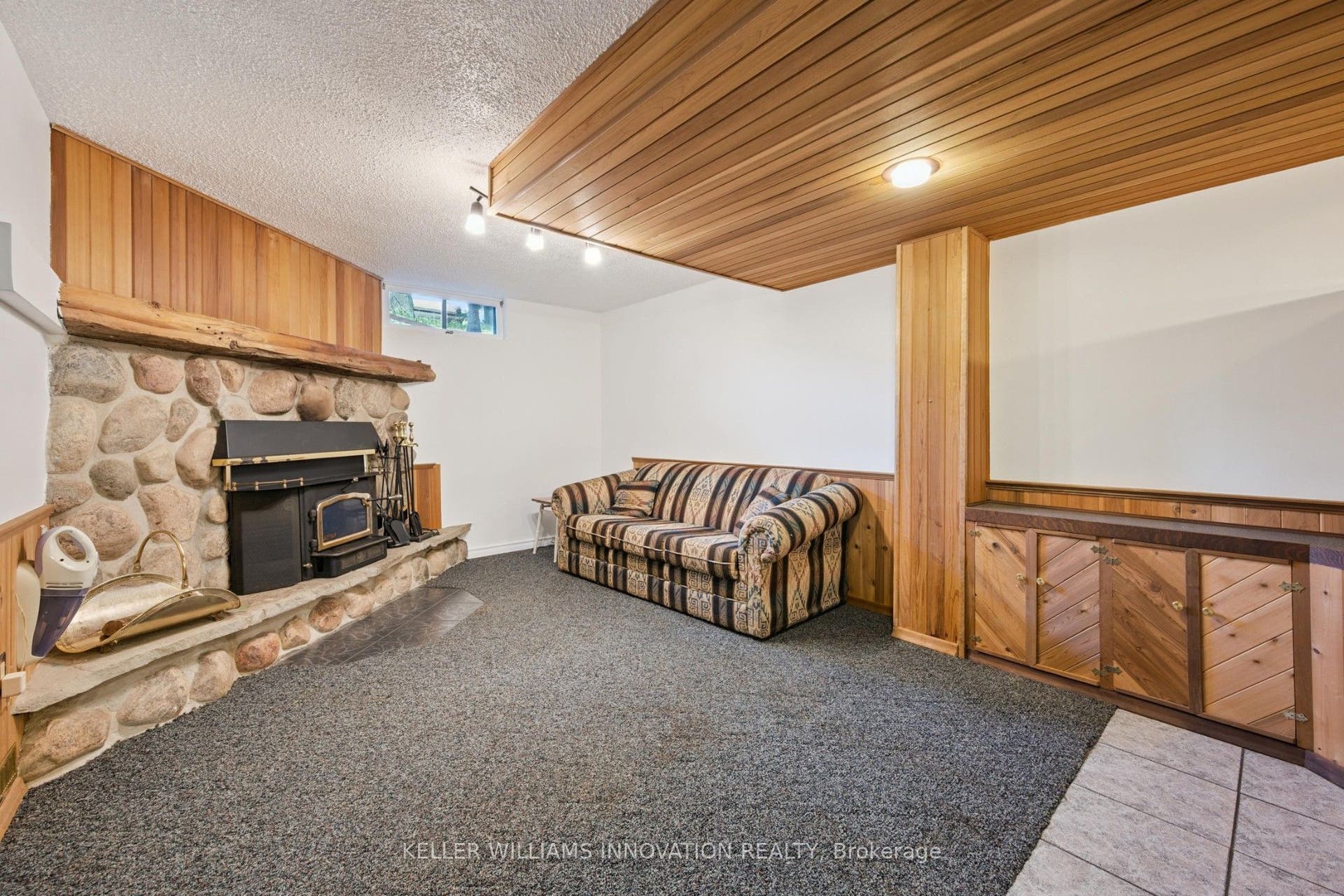 128 Briar Knoll Drive, Kitchener, Waterloo ON N2E 2B8
