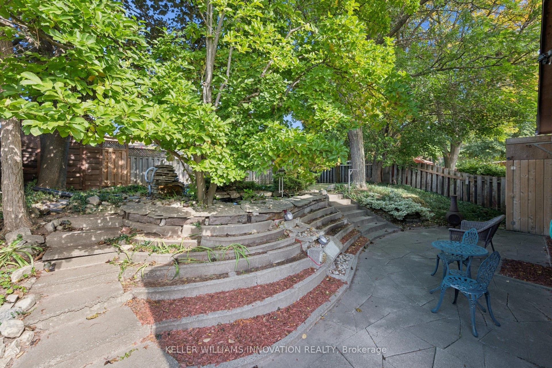 128 Briar Knoll Drive, Kitchener, Waterloo ON N2E 2B8