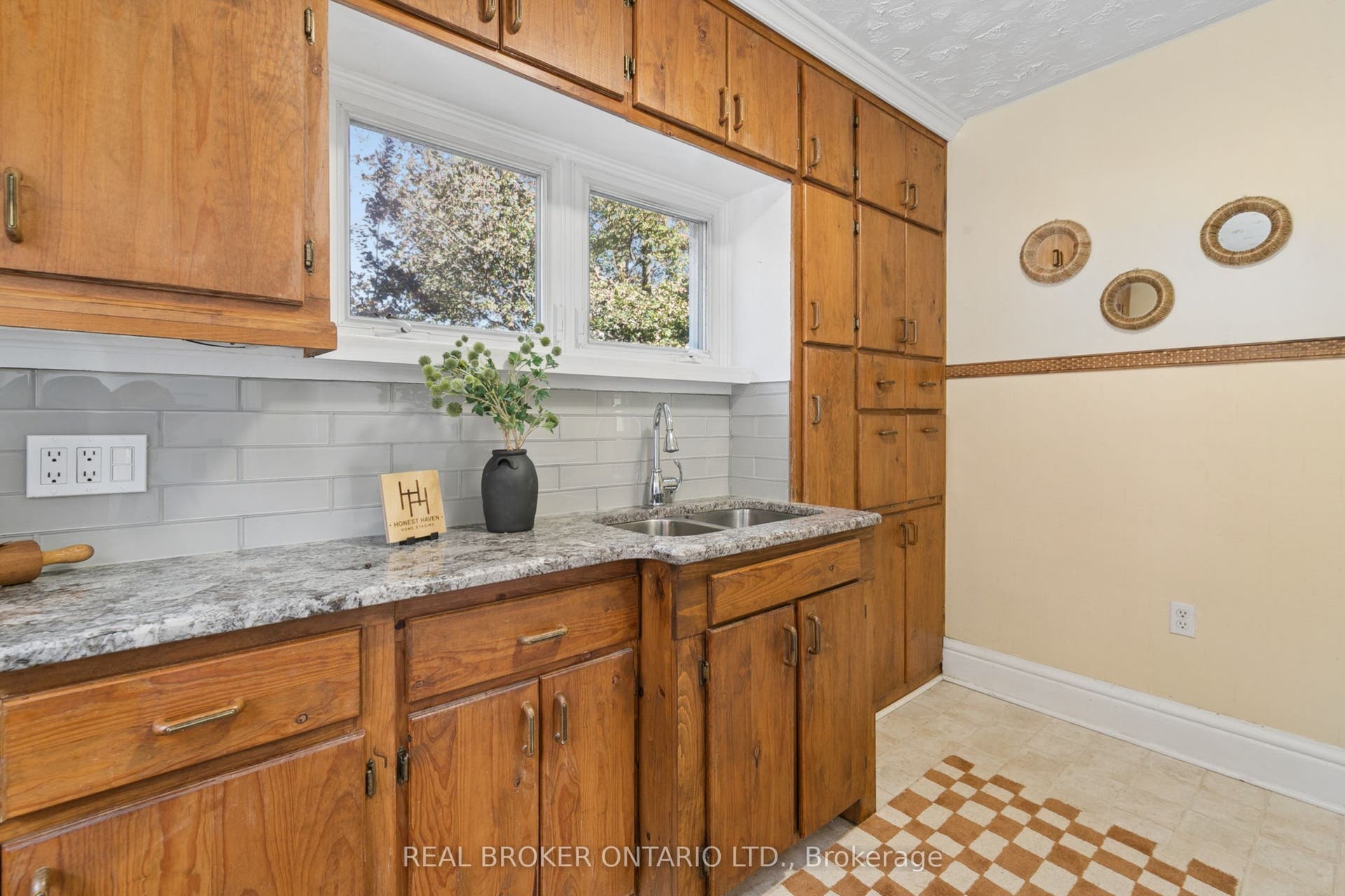 148 Lydia Street, Kitchener, Waterloo ON N2H 1V8