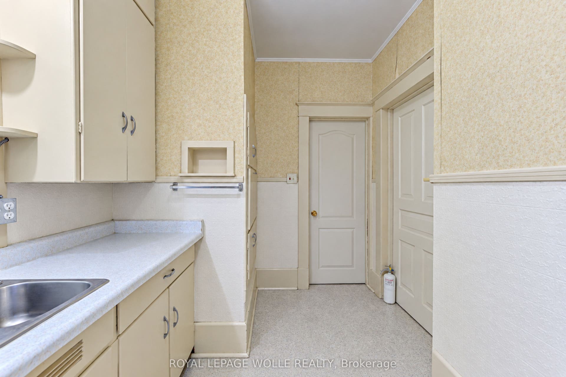 4 James Street, Woolwich, Waterloo ON N3B 1L5