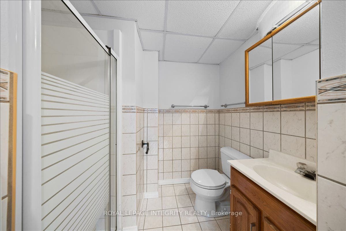 1190 Richmond Road, #703, Woodroffe, Ottawa ON K2B 8J3