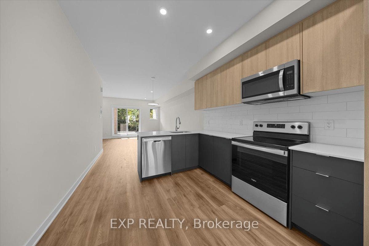 227 Antelope Private, Kanata, Ottawa ON K2W 0C7 227 Antelope Private, Kanata, Ottawa ON K2W 0C7