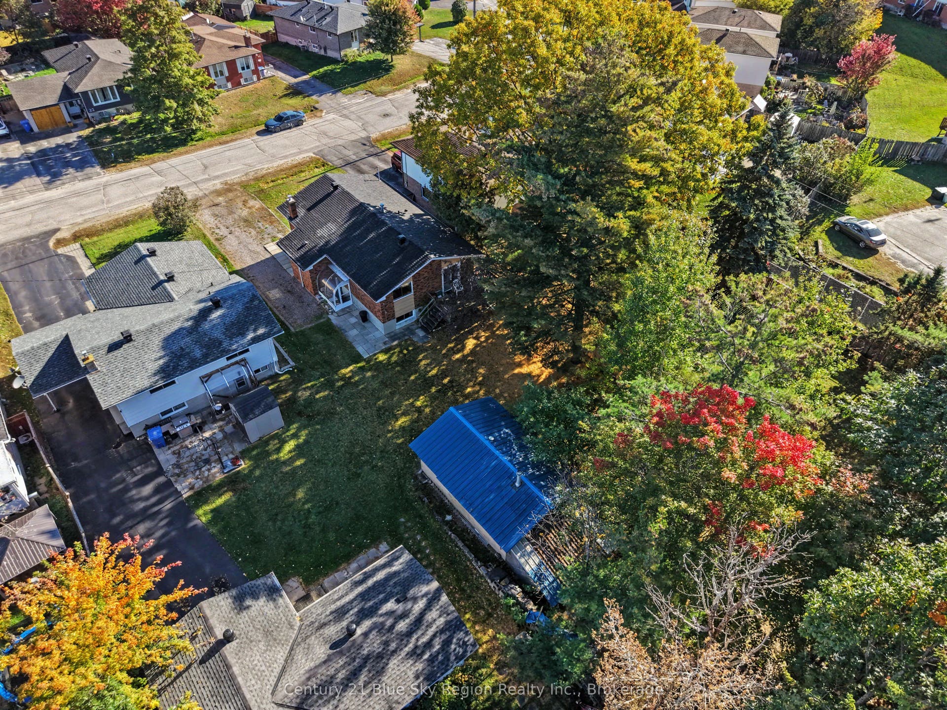 29 Beaver Crescent, North Bay, Nipissing ON P1A 3N1