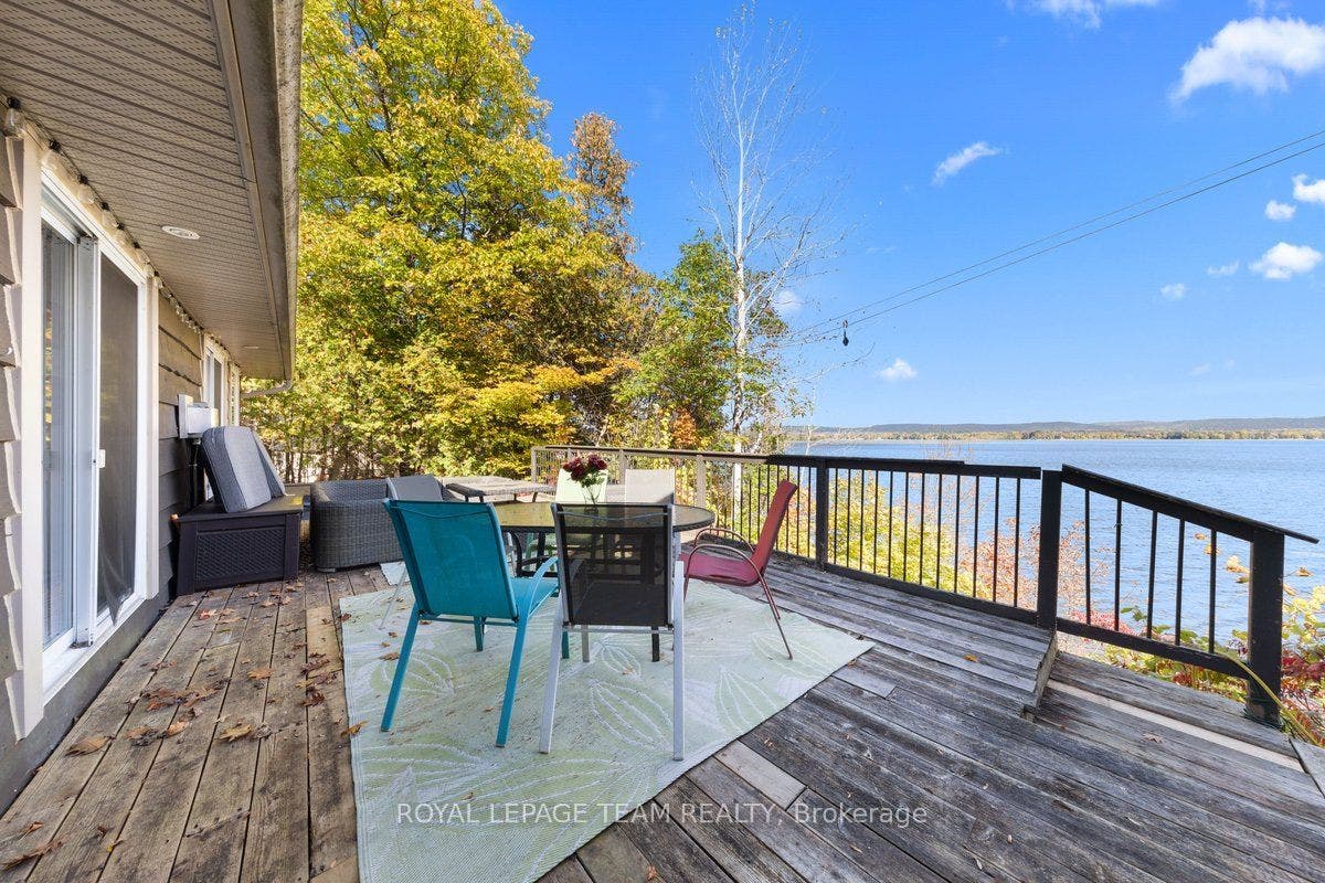 4980 Opeongo Road, Constance Bay - Dunrobin - Kilmaurs - Woodlawn, Ottawa ON K0A 3M0 View off main level deck