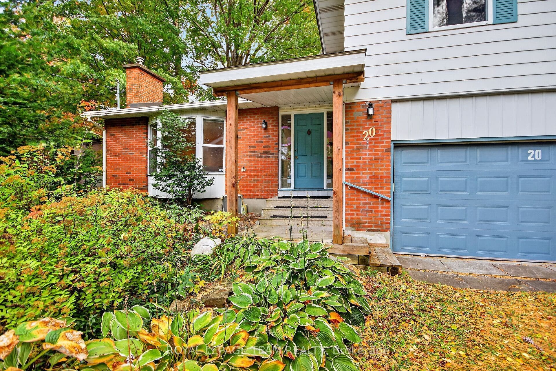 20 Gervin Street, Tanglewood - Grenfell Glen - Pineglen, Ottawa ON K2G 0J8