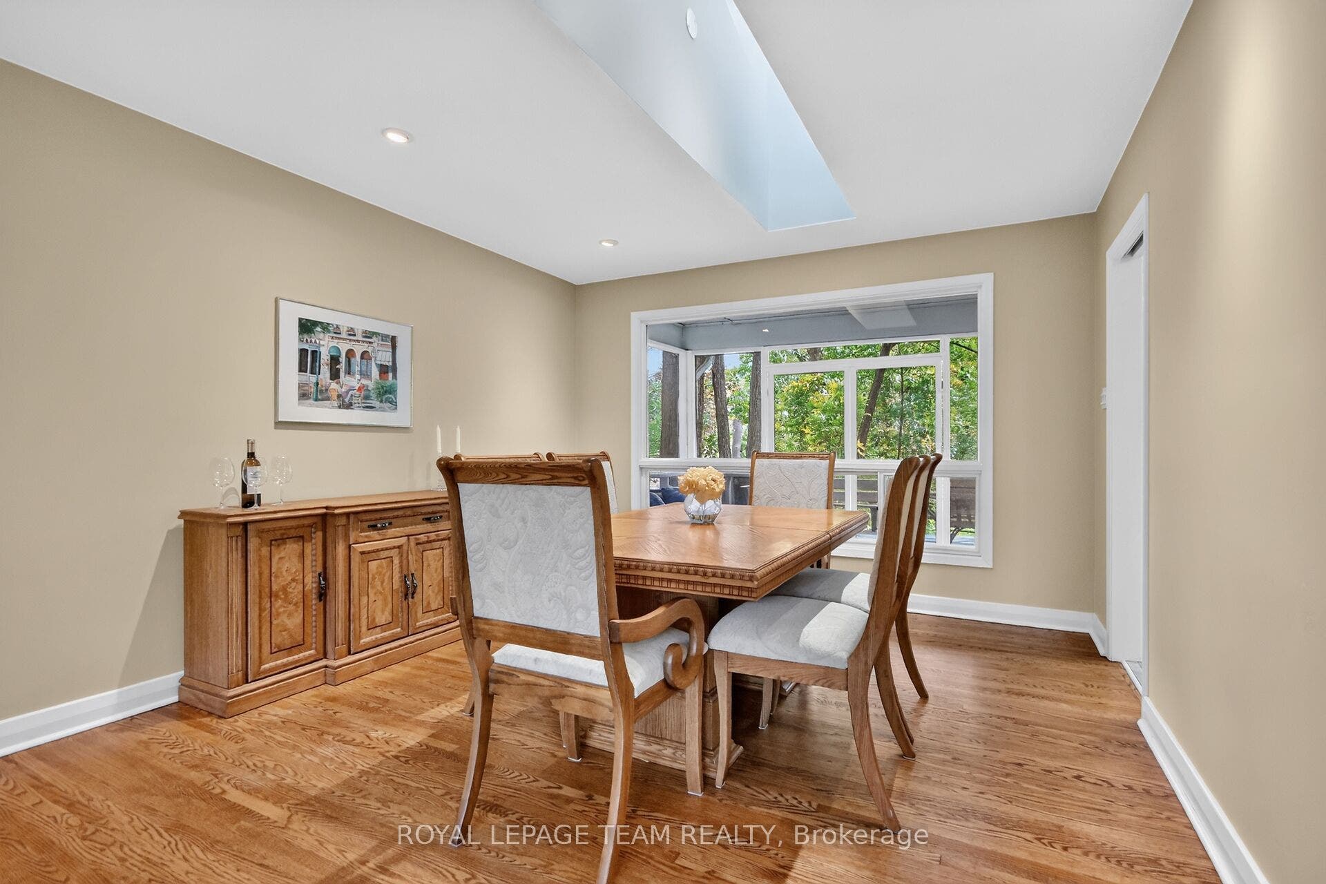 20 Gervin Street, Tanglewood - Grenfell Glen - Pineglen, Ottawa ON K2G 0J8