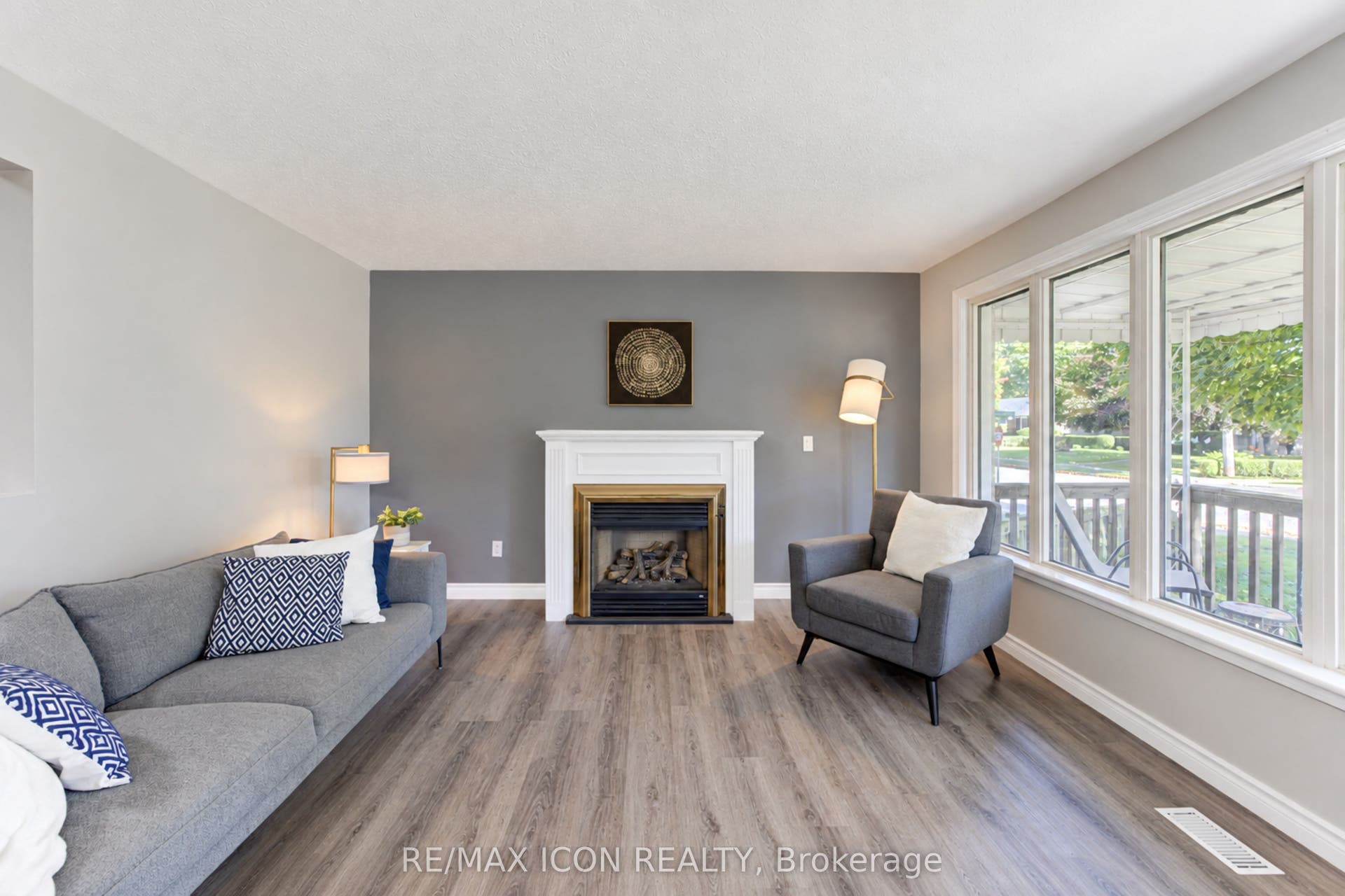 64 Lowrey Avenue S, Cambridge, Waterloo ON N1R 4Z8 64 Lowrey Avenue S, Cambridge, Waterloo ON N1R 4Z8