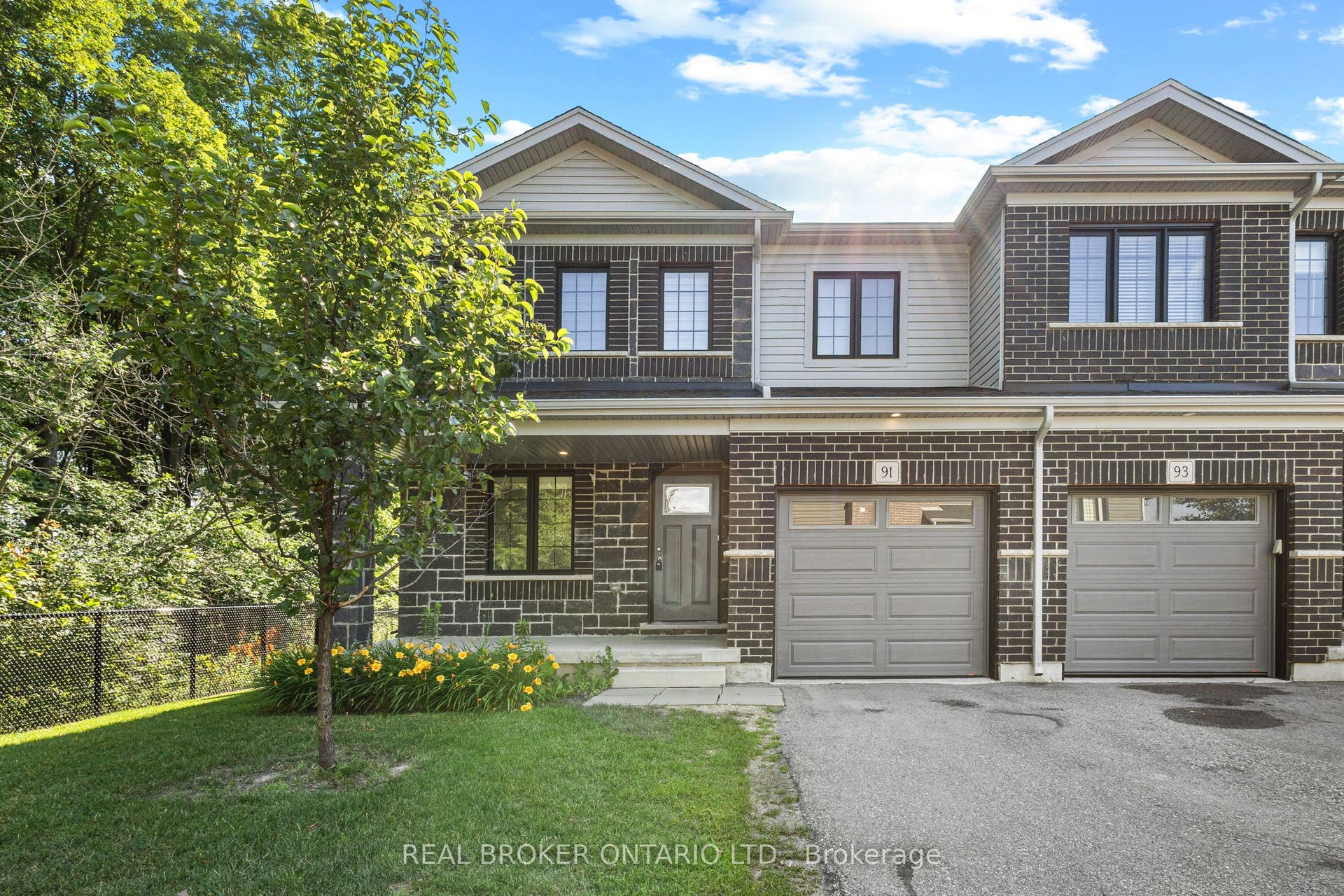91 Woodedge Circle, Kitchener, Kitchener, Waterloo ON N2R 0P8 91 Woodedge Circle, Kitchener, Kitchener, Waterloo ON N2R 0P8