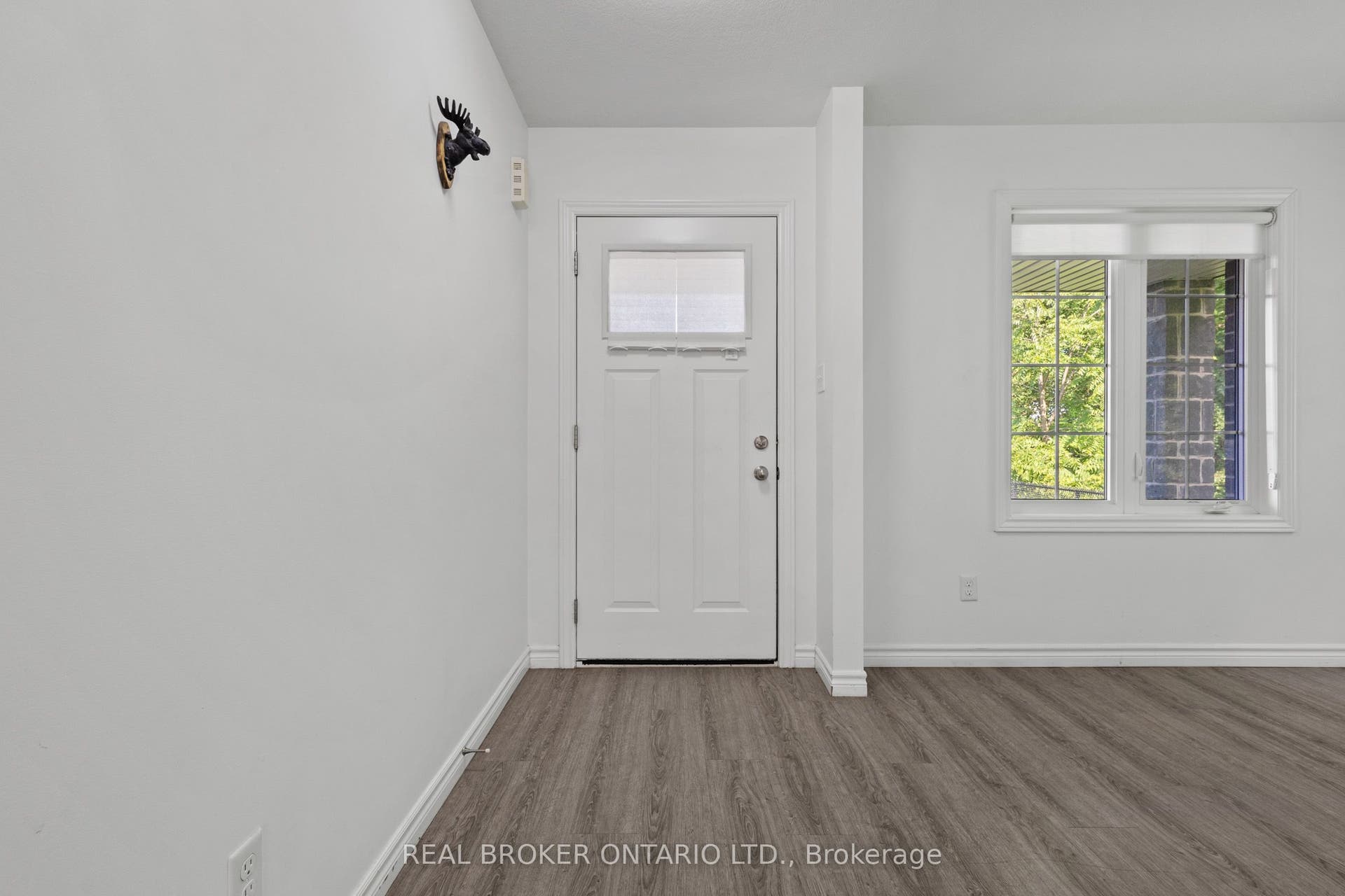 91 Woodedge Circle, Kitchener, Kitchener, Waterloo ON N2R 0P8 91 Woodedge Circle, Kitchener, Kitchener, Waterloo ON N2R 0P8