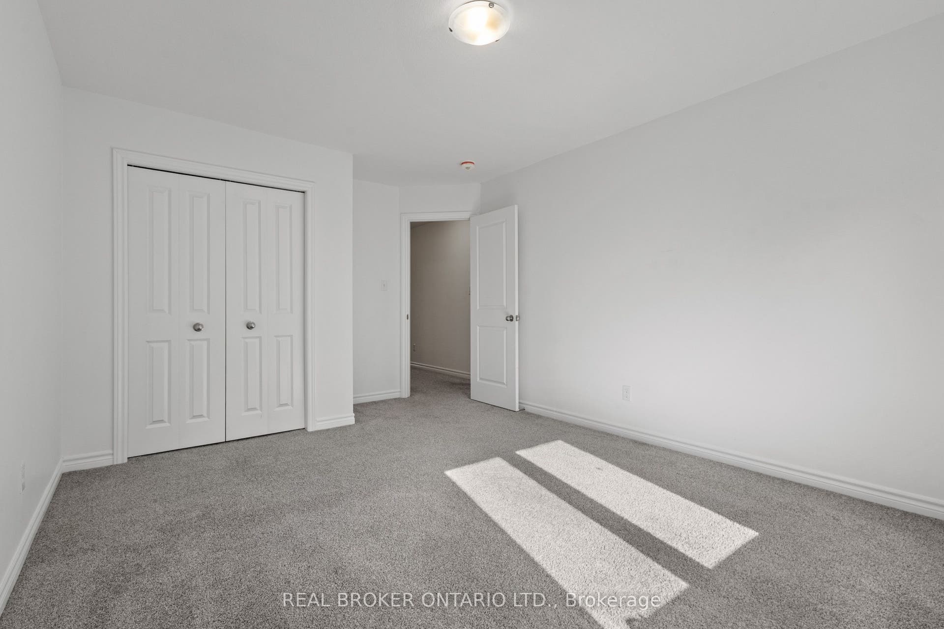 91 Woodedge Circle, Kitchener, Kitchener, Waterloo ON N2R 0P8 91 Woodedge Circle, Kitchener, Kitchener, Waterloo ON N2R 0P8